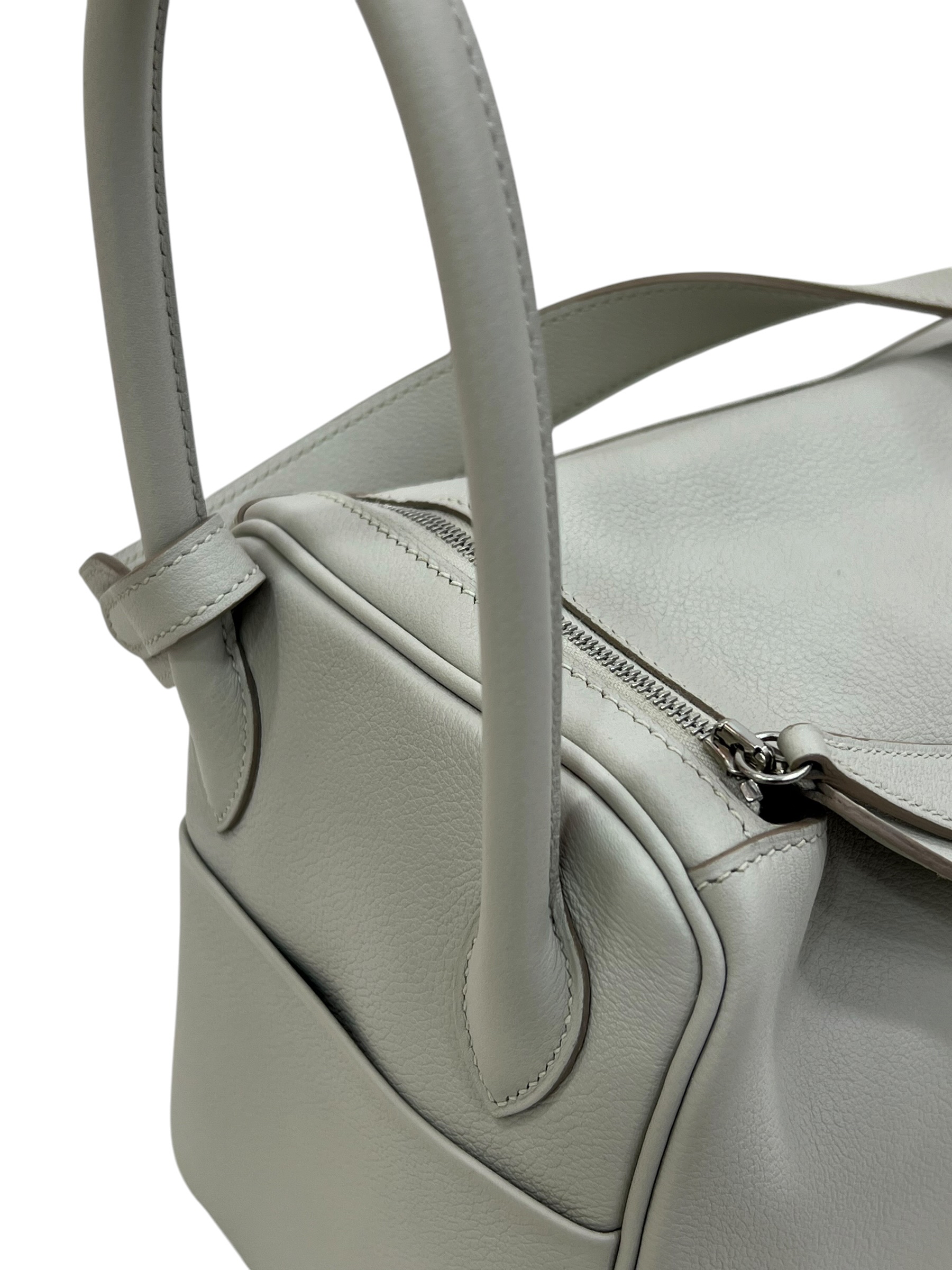 Pre-Owned HERMÉS Lindy 26 Stamp A / Product Code: 071703