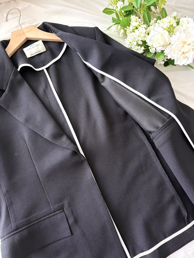 Claire Belted Blazer (Ivory)