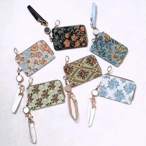 日本🗾品牌可伸縮L形拉鏈式證件套匙扣現貨💞