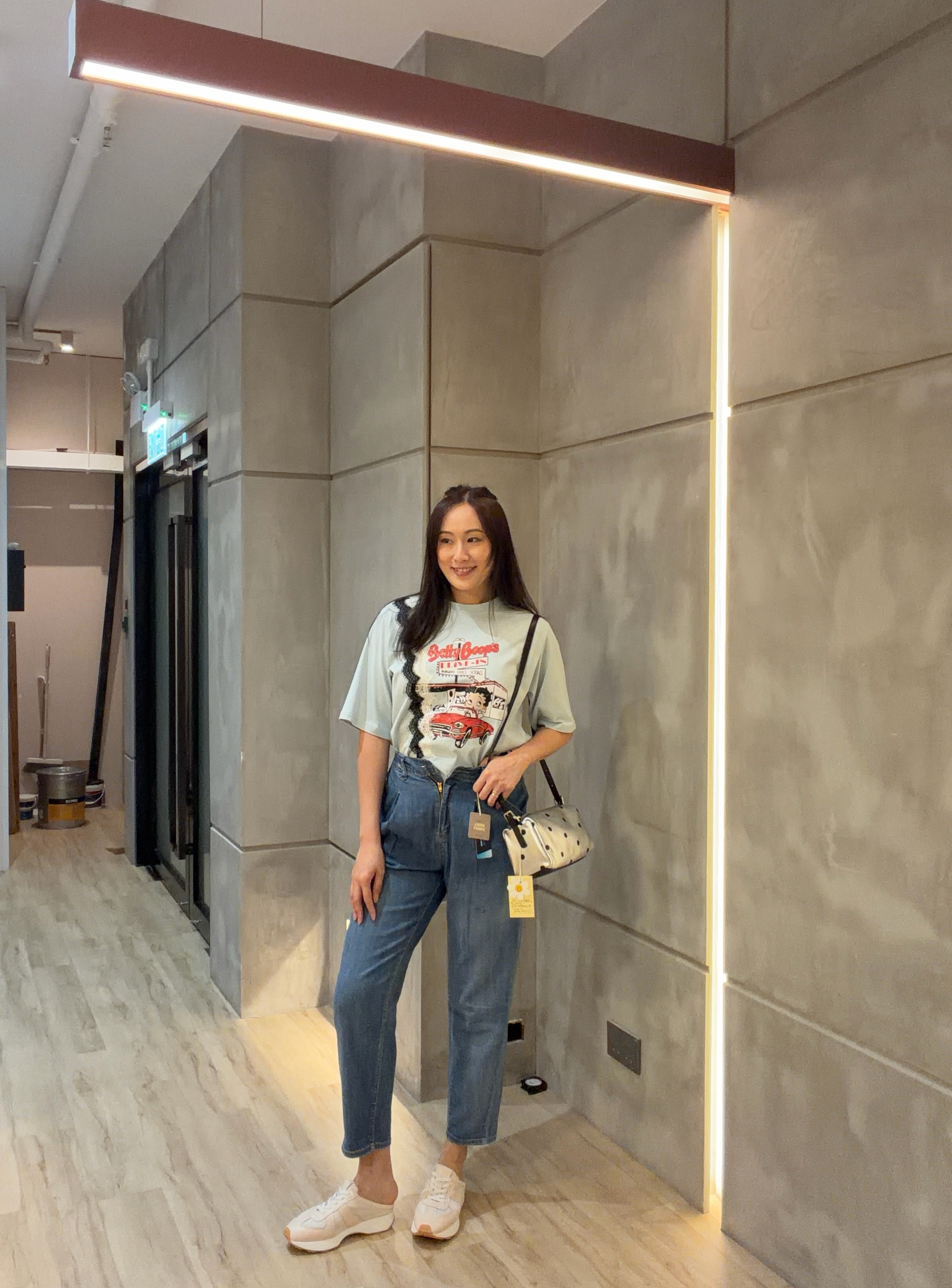 Boy friend cutting 超薄jeans 