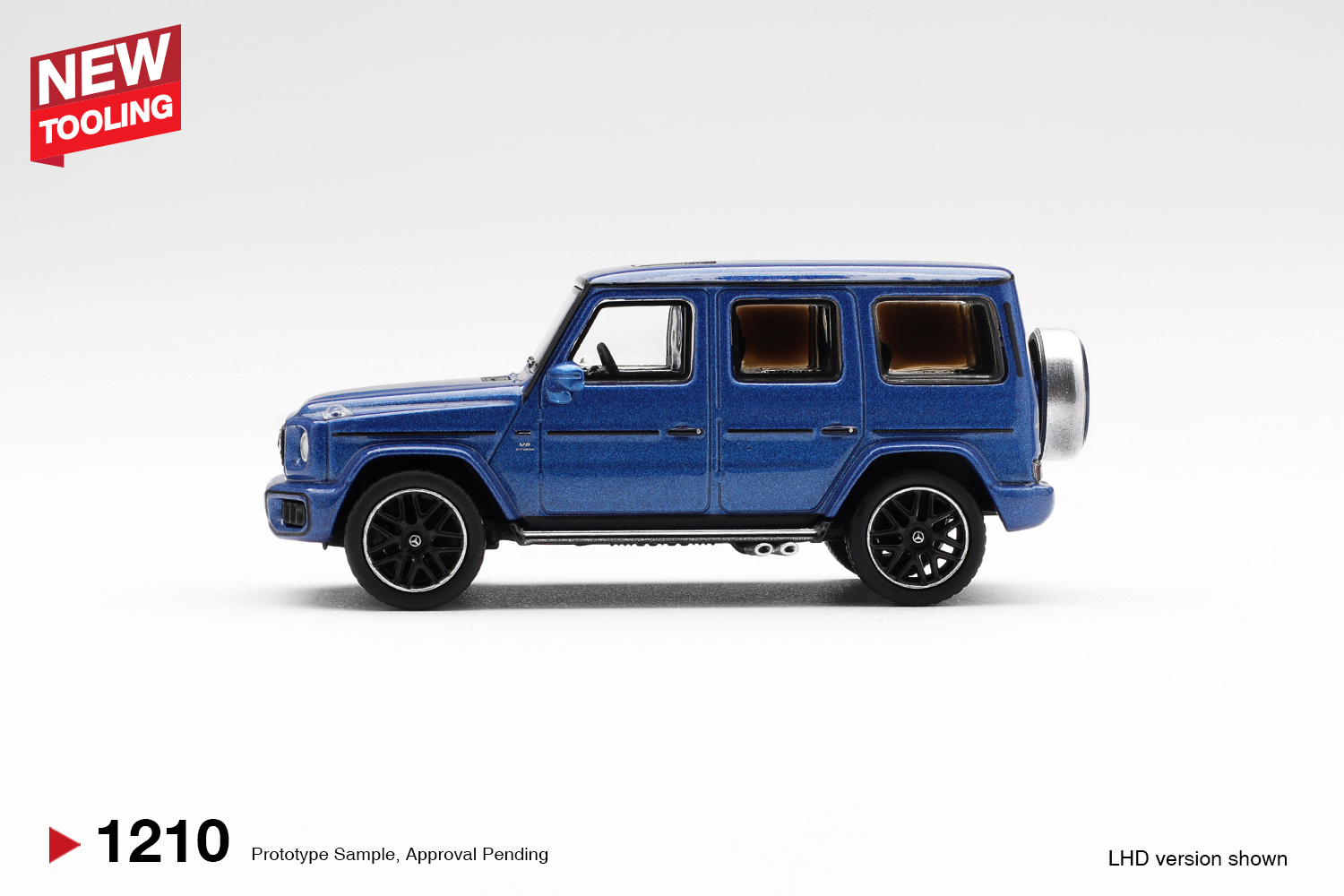 Mini GT 1/64 Mercedes-AMG G 63 Dark Blue Metallic - MGT1210-R