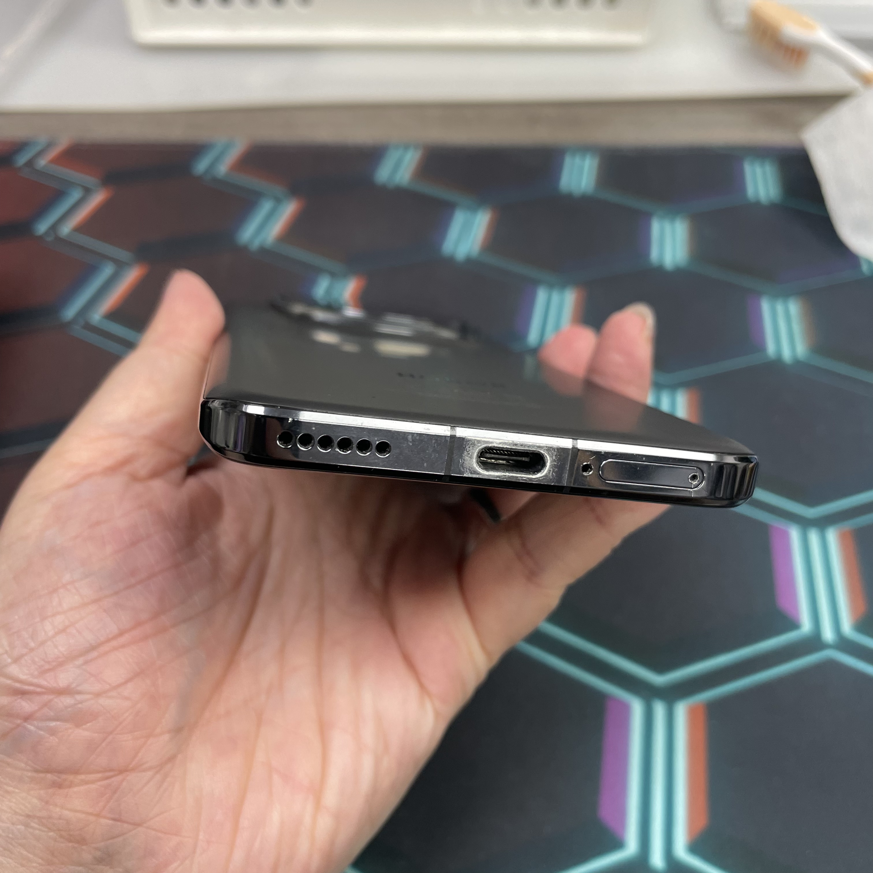 *8242 Honor Magic 6 Pro 勁靚機 16+1TB 黑色 black