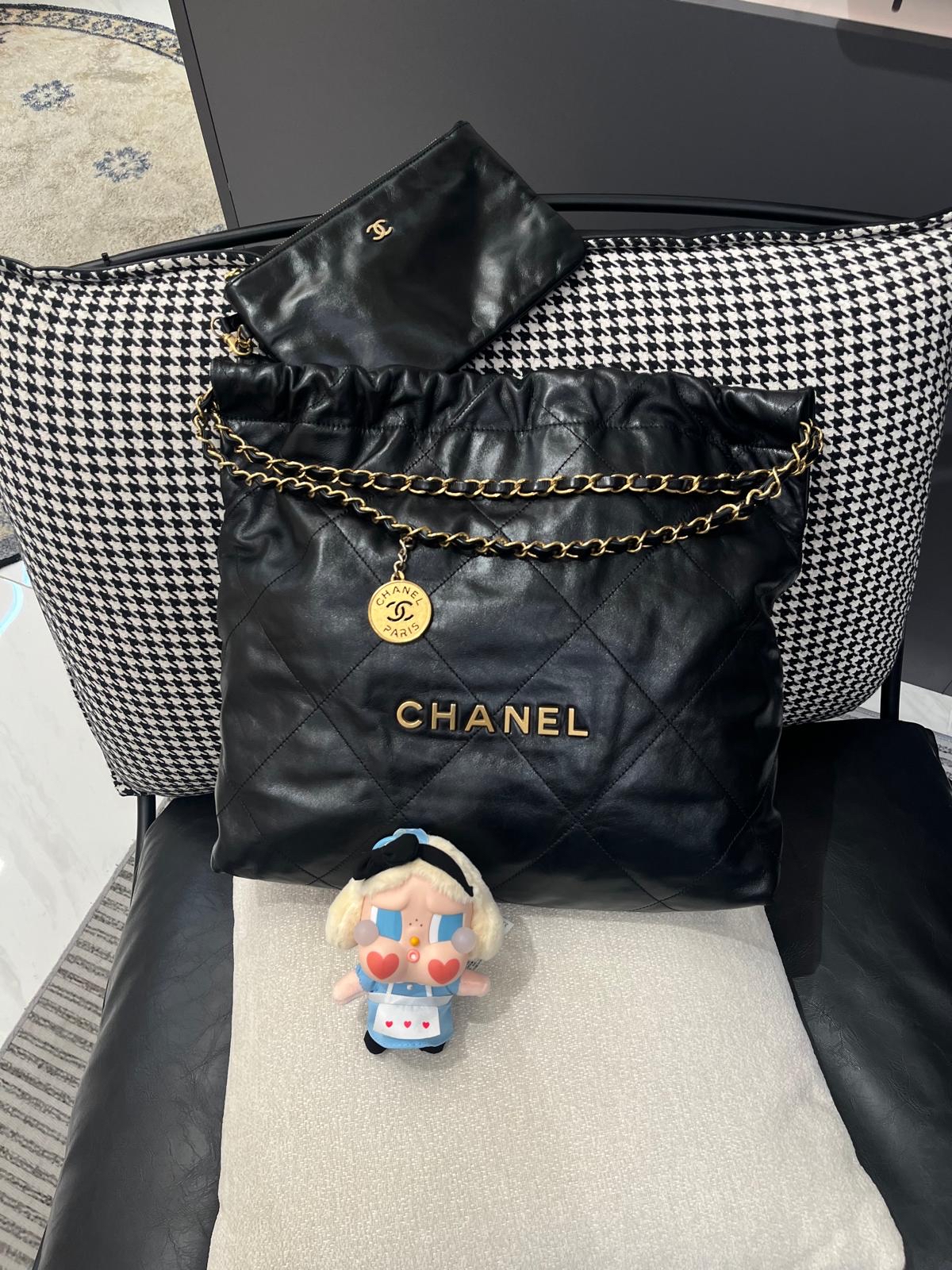 Chanel 22 medium As3261 calfskin 黑色牛皮金鏈 100%Authentic, 98%new ✅專門店收據✅晶片✅Dust bag✅Box