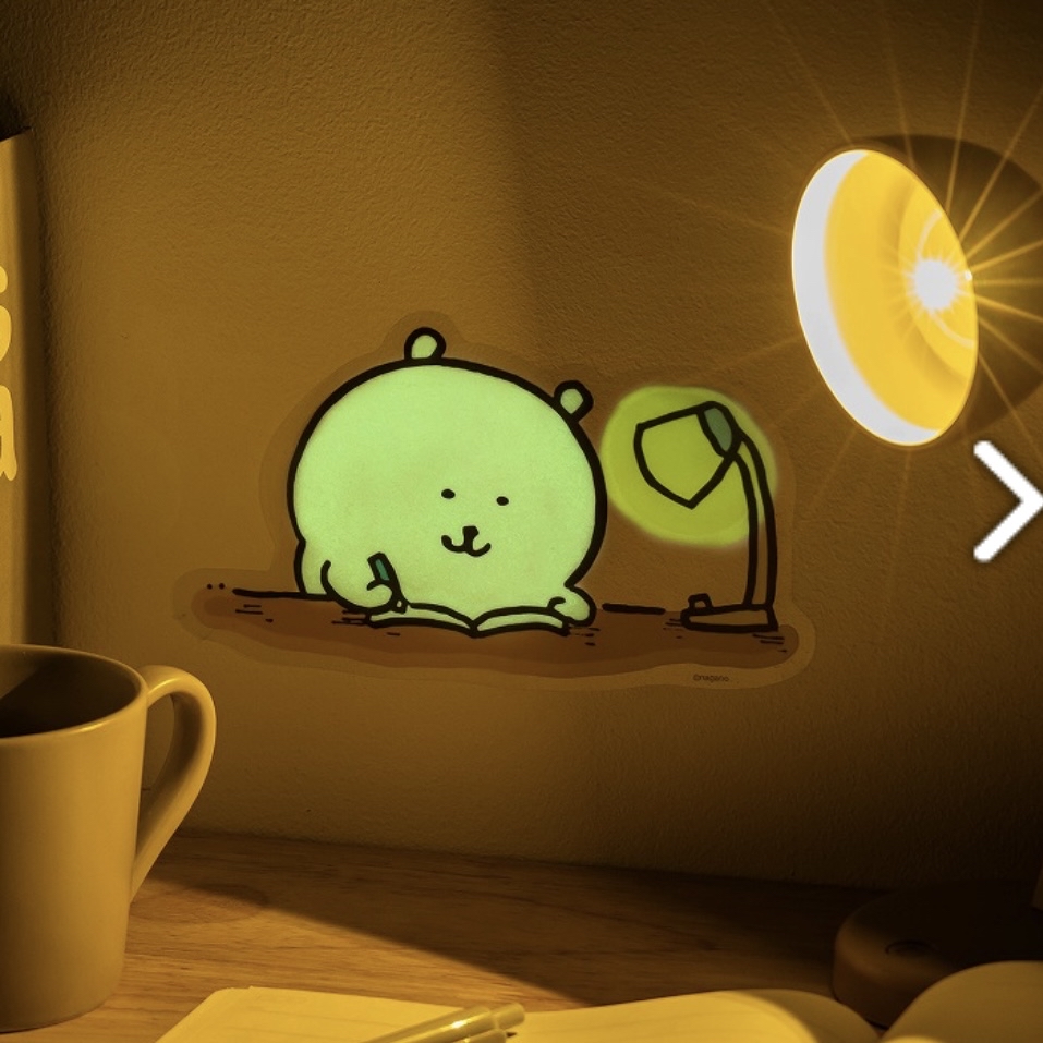 自嘲熊 夜光牆貼｜預訂