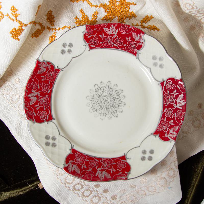 Vintage c.a. 1950s Unmarked Handpainted Floral Shape Red & Ivory Tea Set Trio from Germany (CB058)