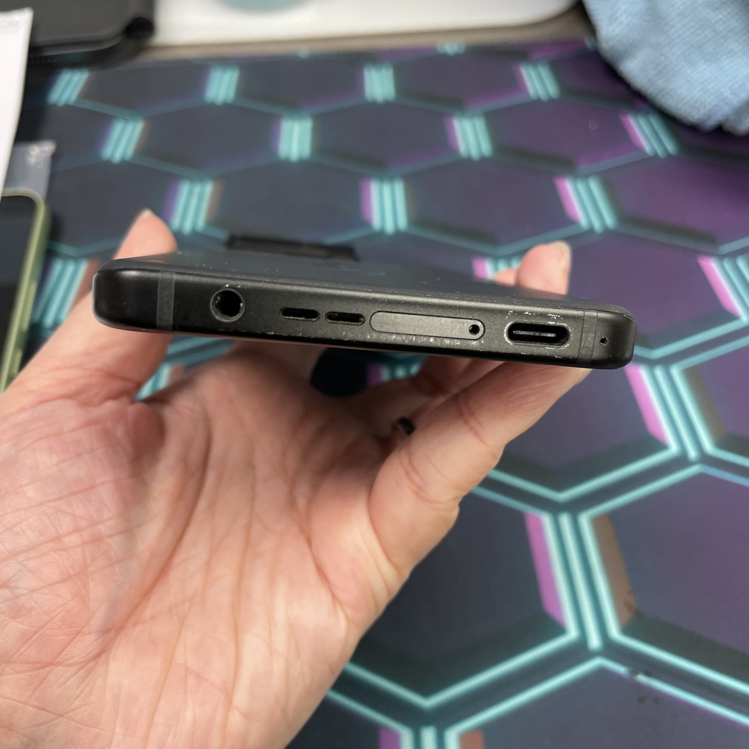 *8148 ASUS ROG Phone 8 勁靚機 16+256GB 黑色 black