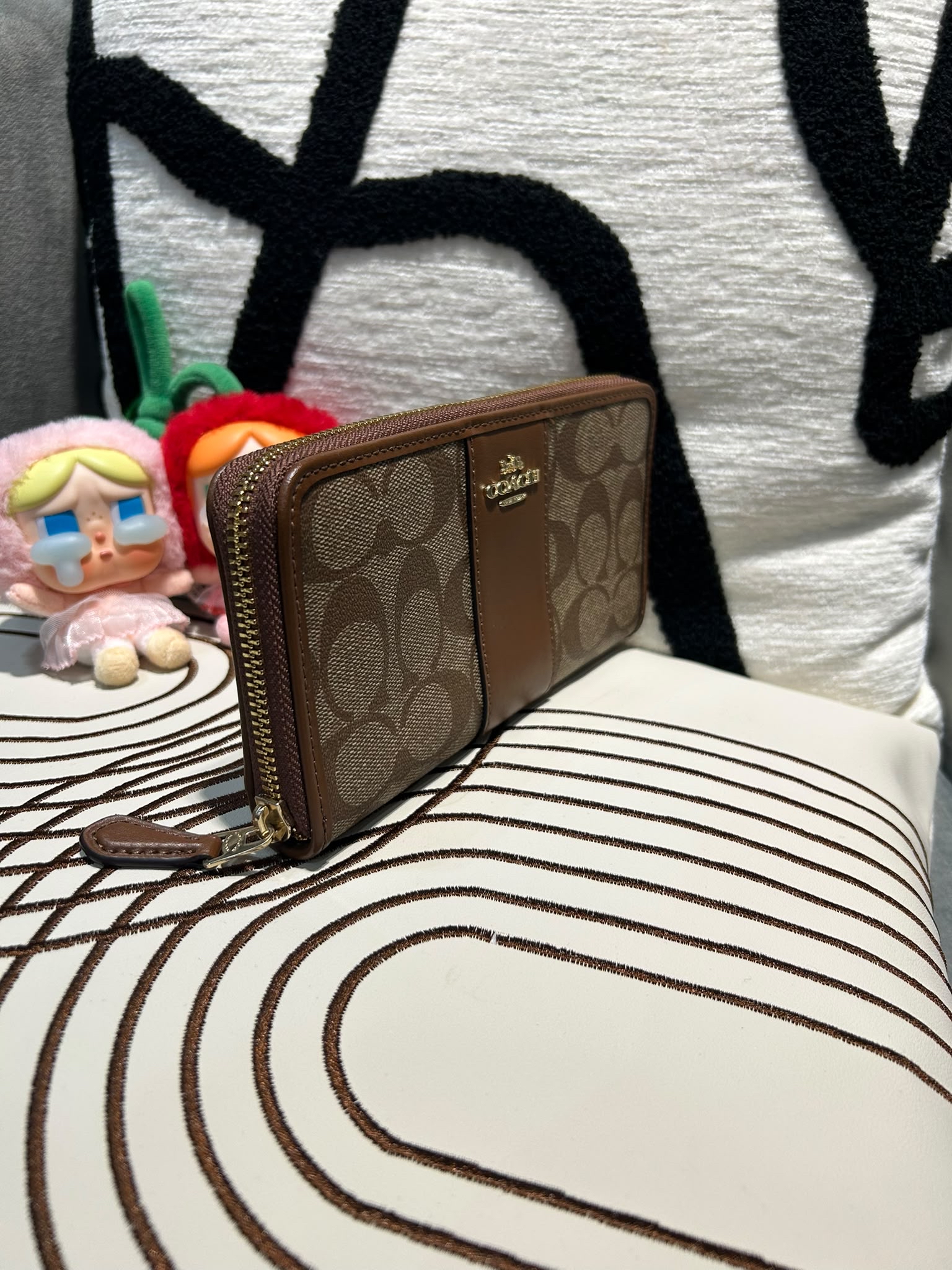 Coach long wallet 長銀包 100%Authentic ,98%new 