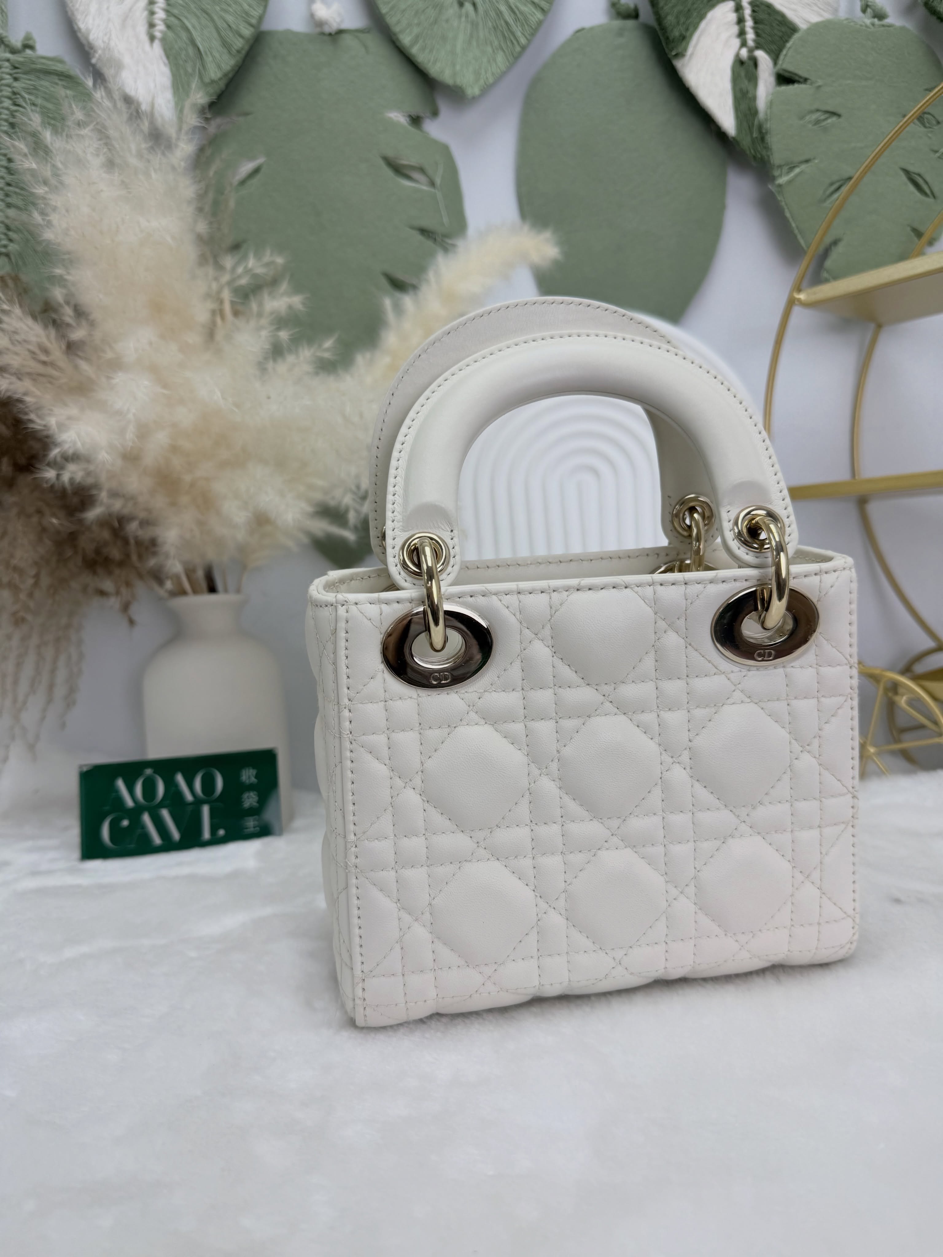 Dior👜 PRE OWNED 🛍️奶白色金扣Lady Dior Mini 🤍全套🤍