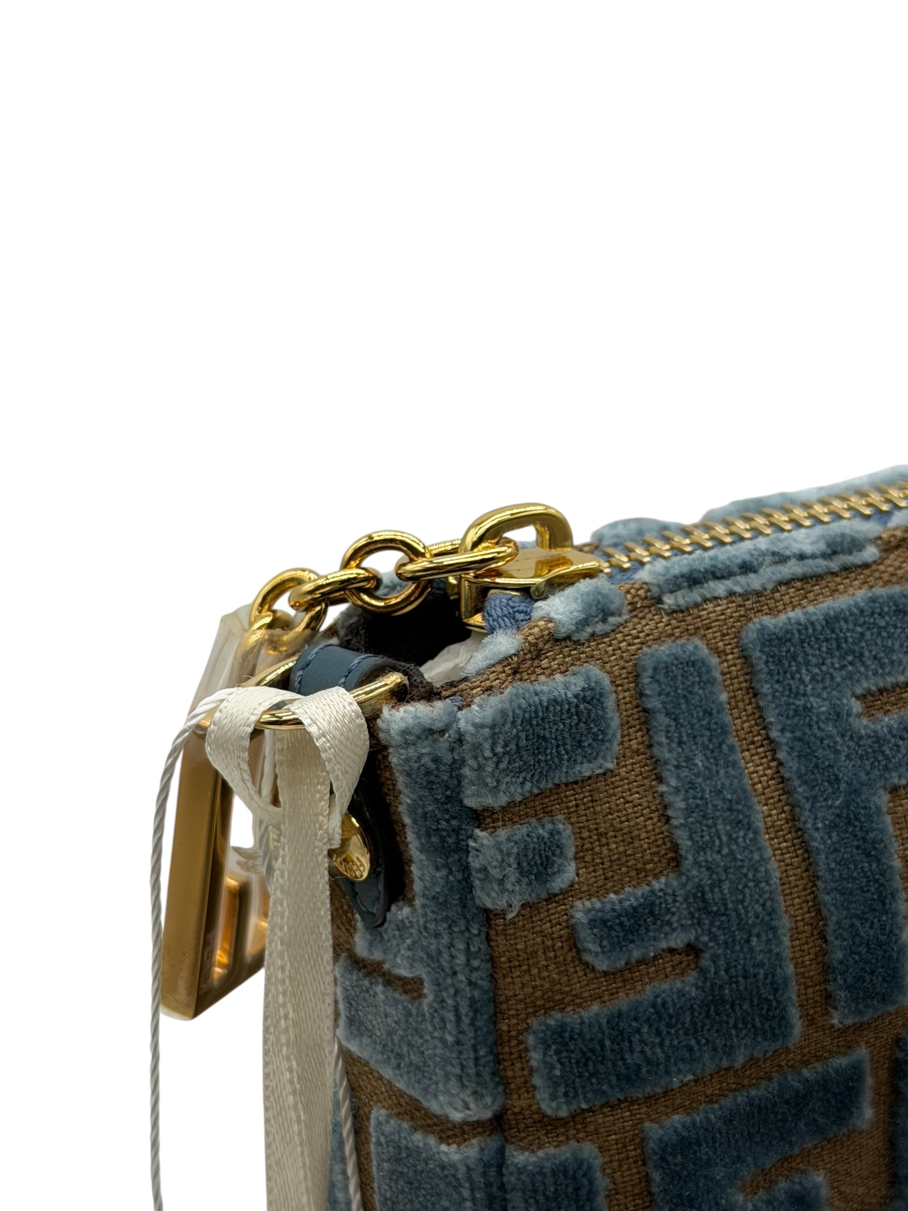 Pre-Owned FENDI Prouch / Product Code: 26053003