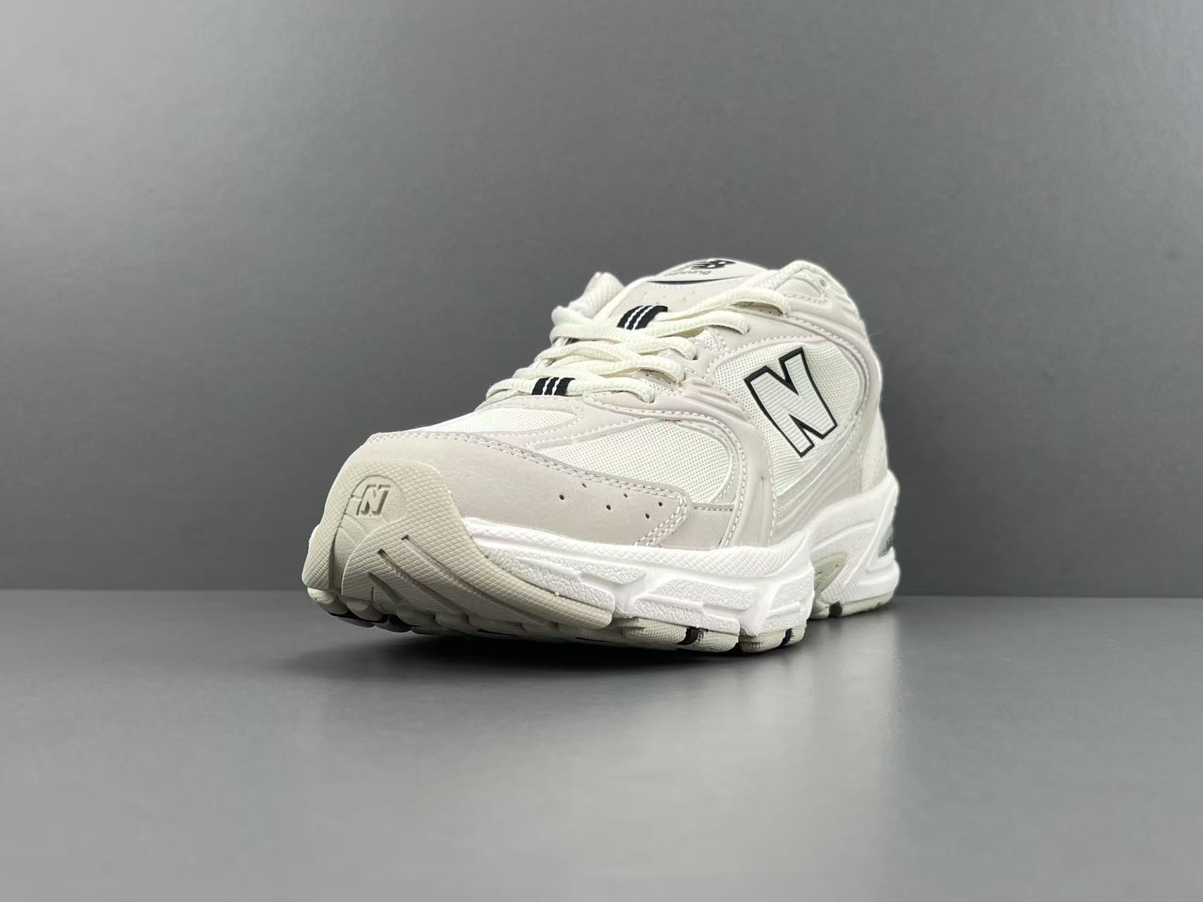 New Balance 530 MR530SH