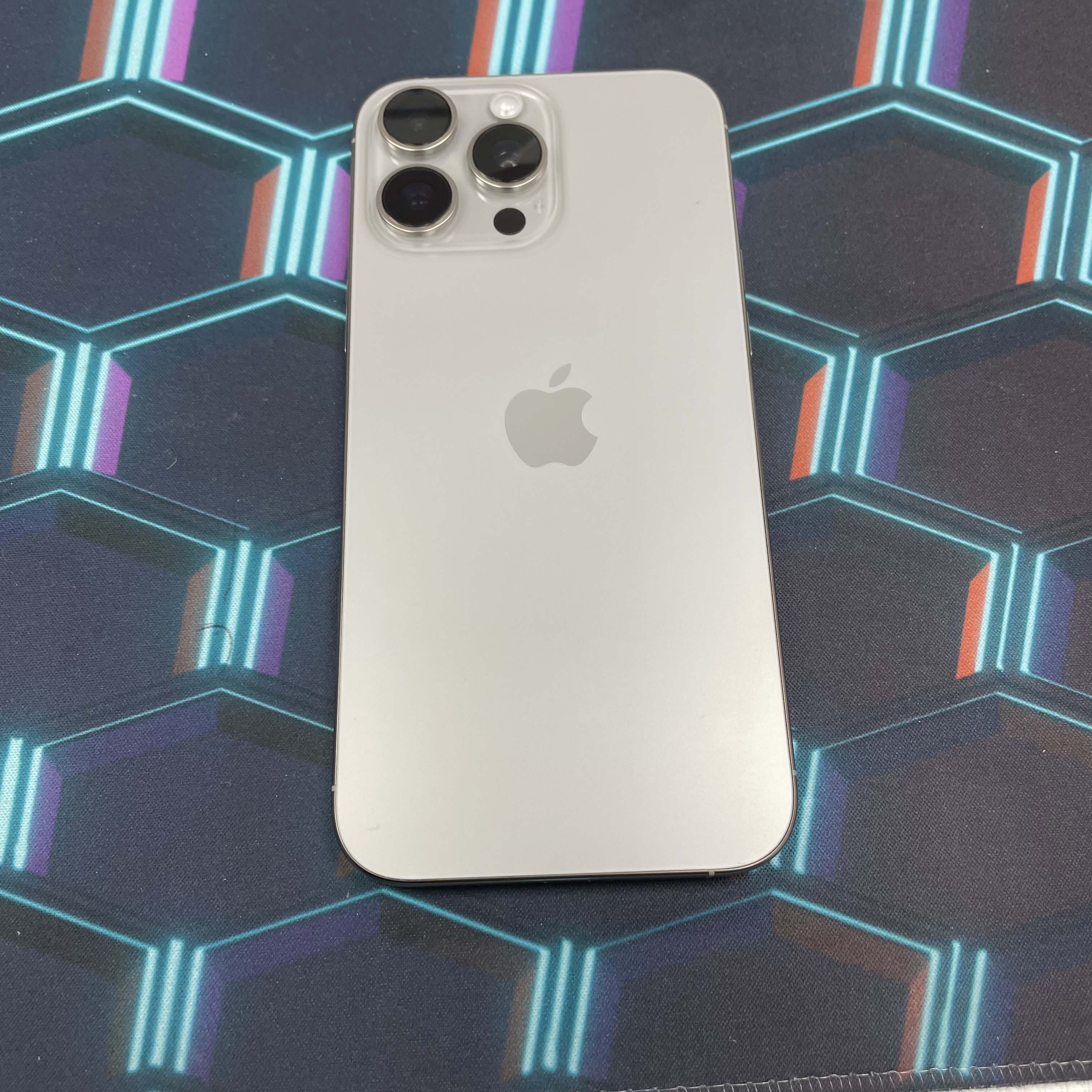 *6430 16 pro max 完美機 256GB 電90 原色 gray