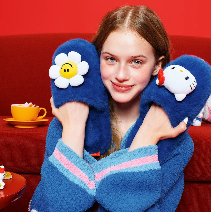 Wigglewiggle x Hello Kitty Limited Collection 