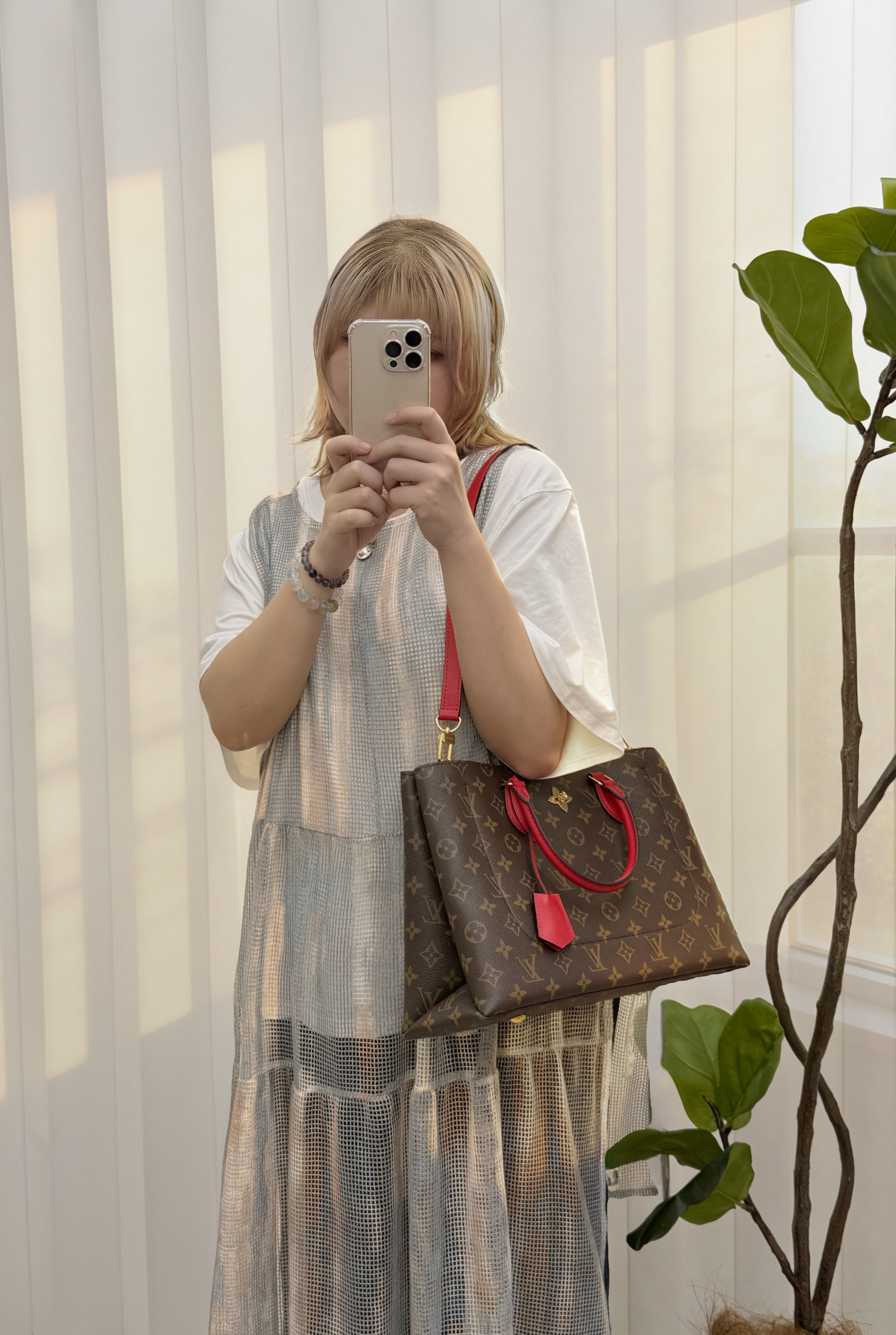 LV👜閑置品 ❣️Flower Tote老花拼红色TOTE BAG 有塵袋