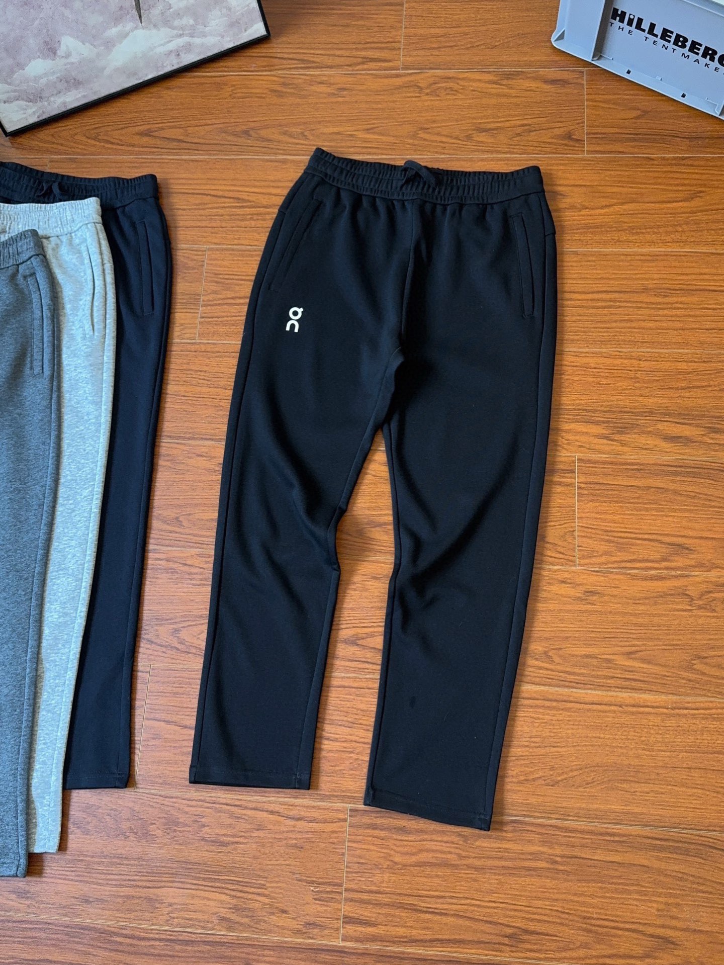 $188條。🔥昂跑 On 新款日常通勤休閒直筒長褲🔥