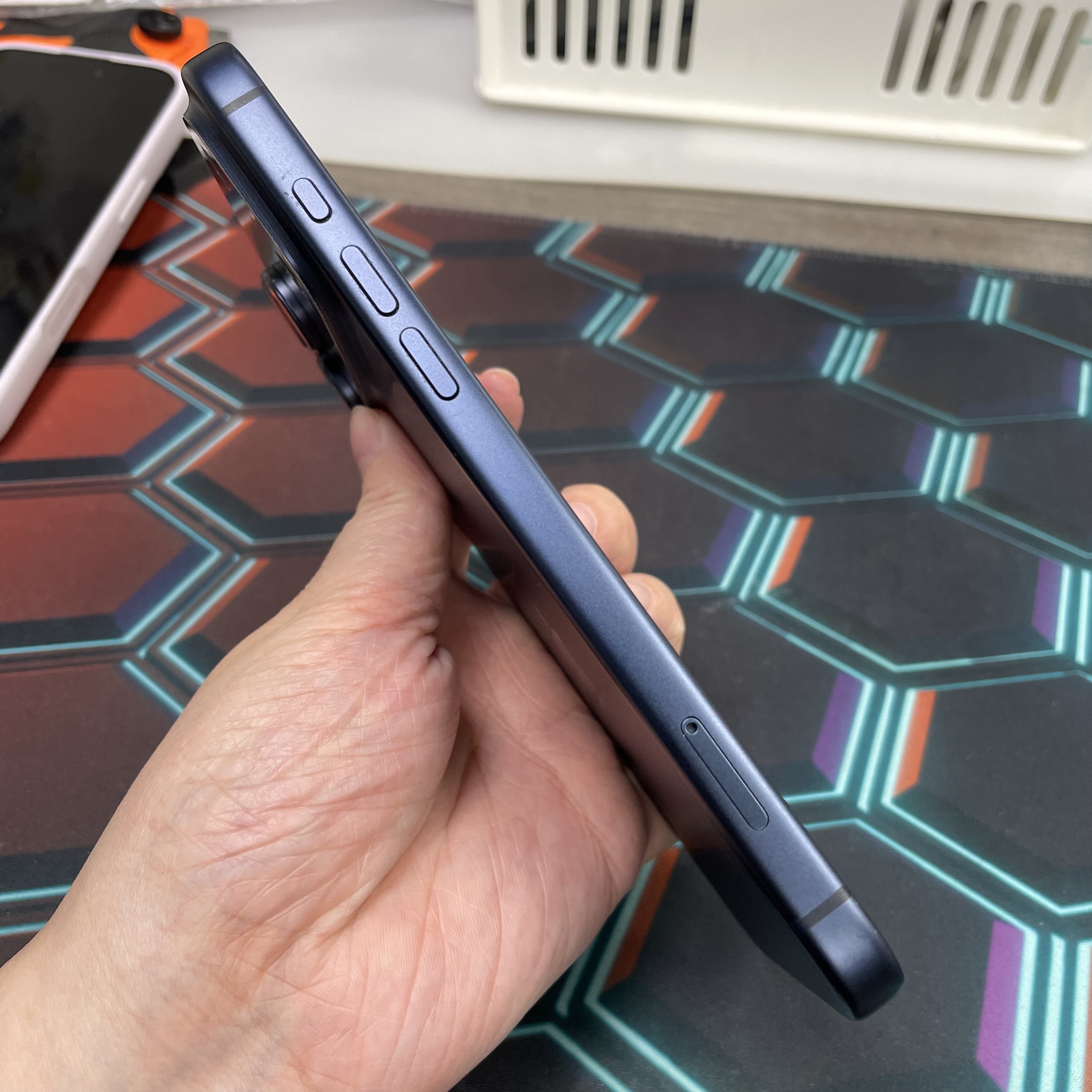 *8239 17 pro max 勁靚機 512GB 電100 藍色 blue