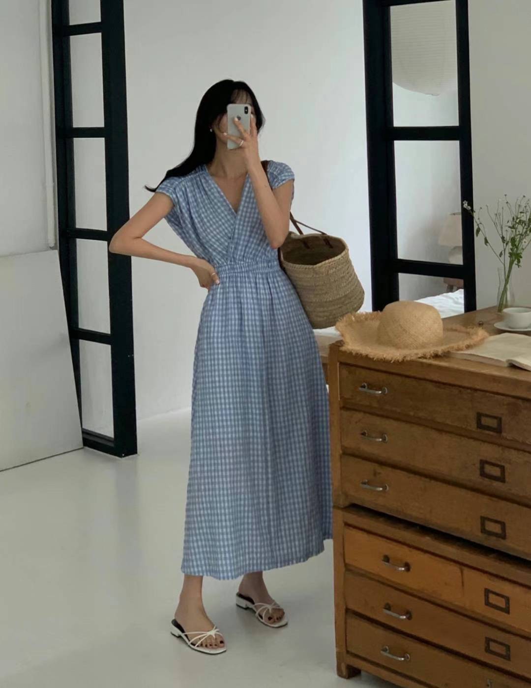 Gingham V-Neck Cap Sleeve Maxi Dress with Fitted Waist ‖ 格纹V领收腰短袖长洋装 KR02121442
