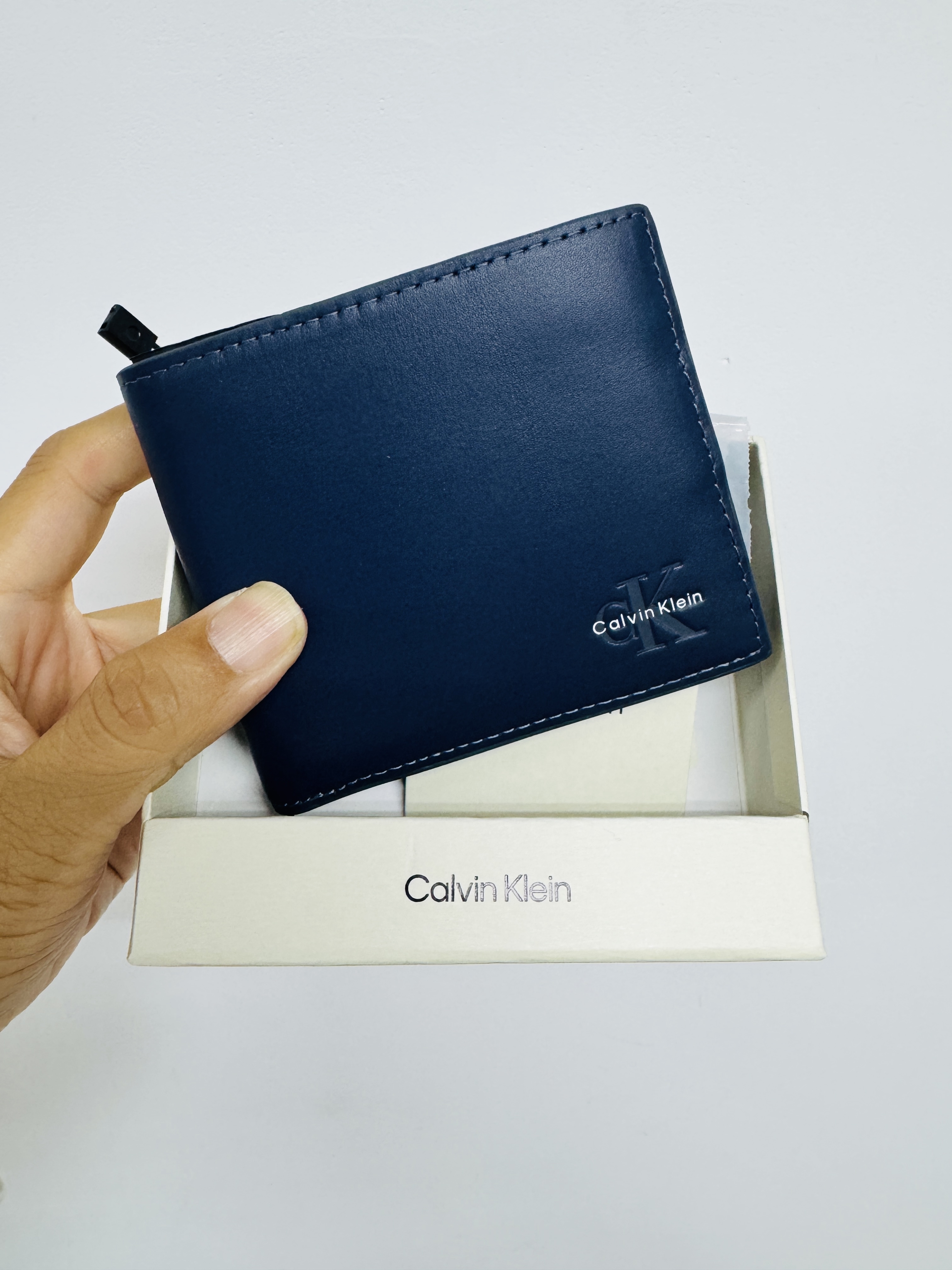 Calvin Klein藍色銀包（香港現貨）