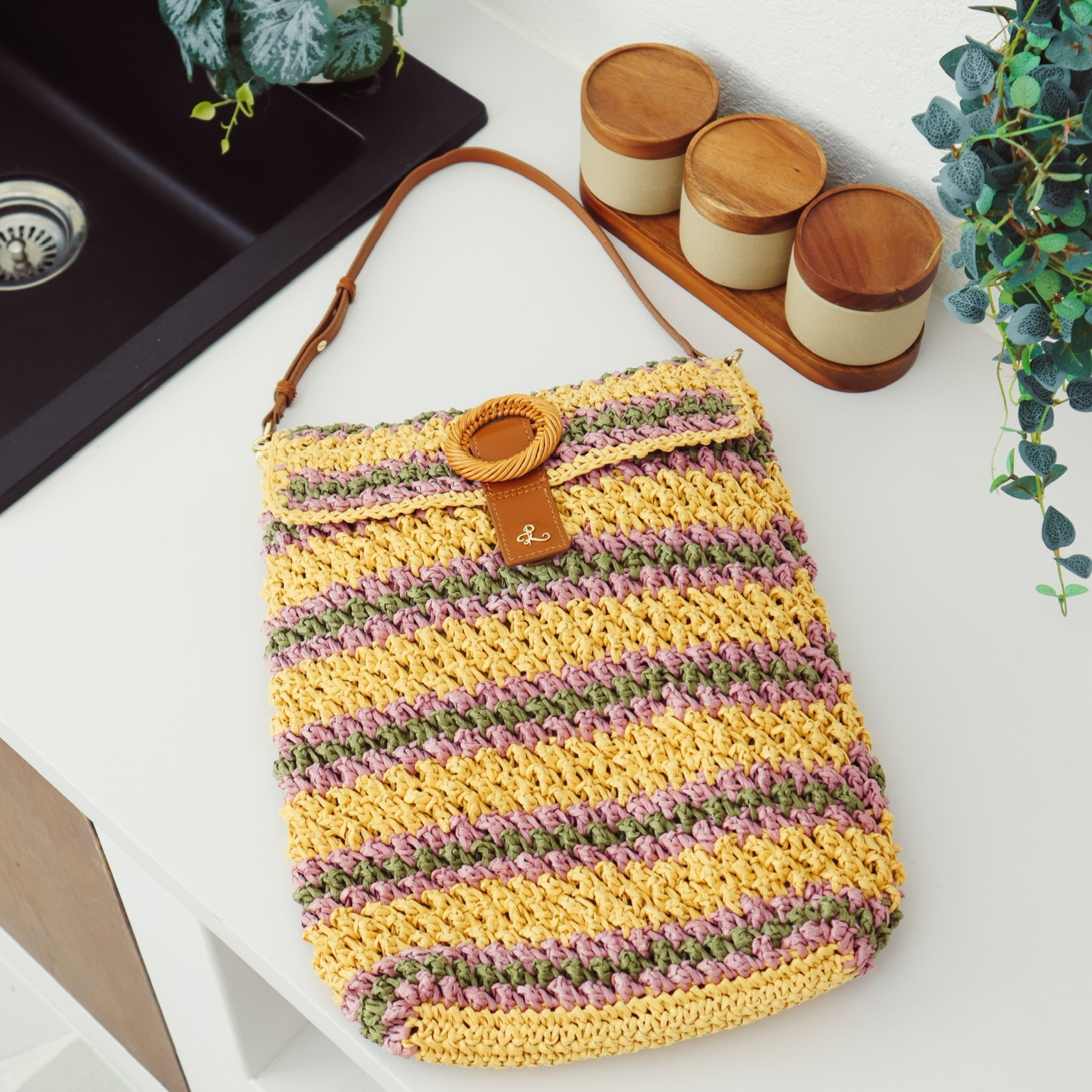 PAPER GARDEN – Flower Buds Large Shoulder Bag