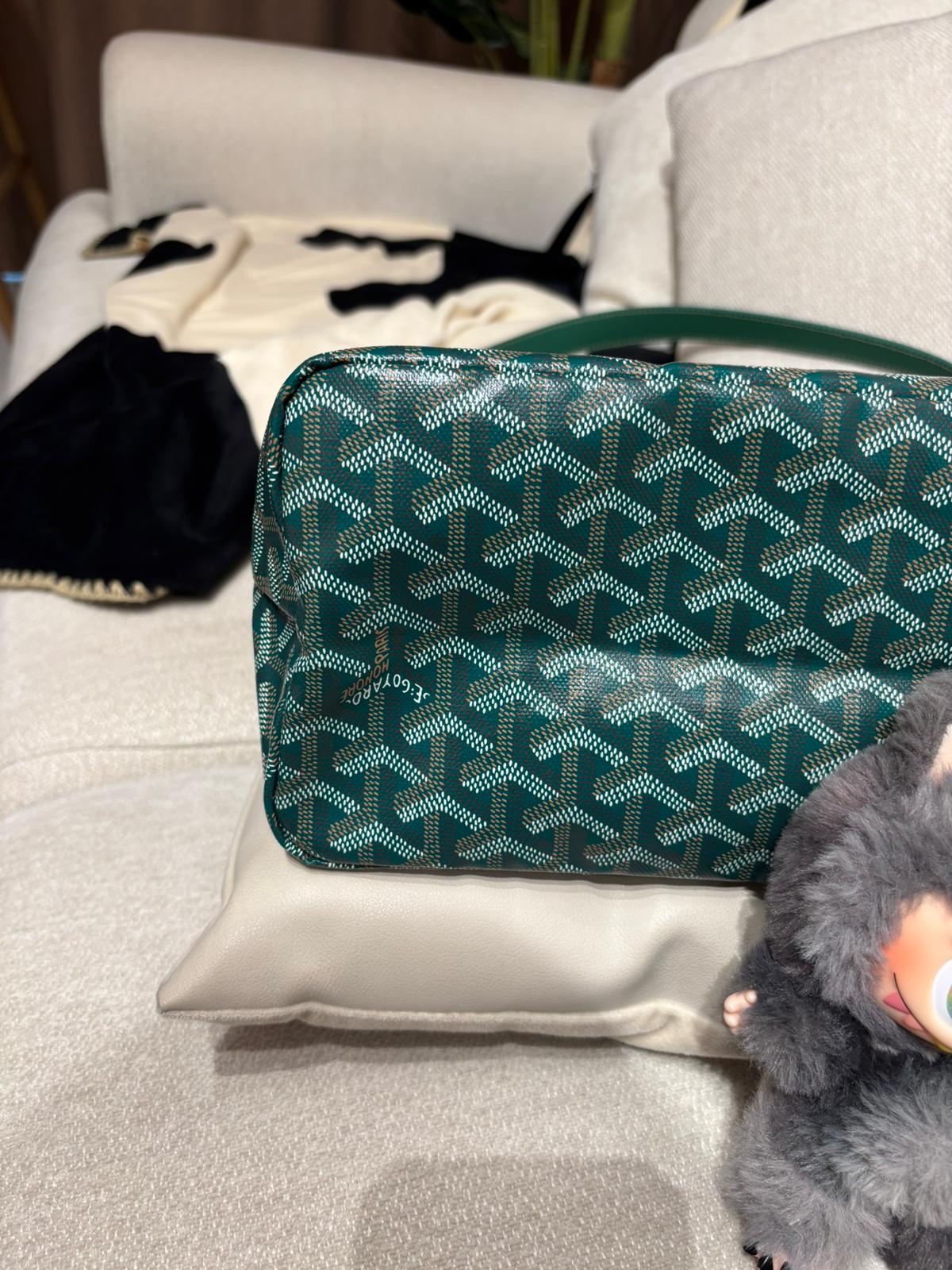 Goyard boheme hobo Green 100%Authentic, 98%new ✅收據✅pouch ✅dust bag