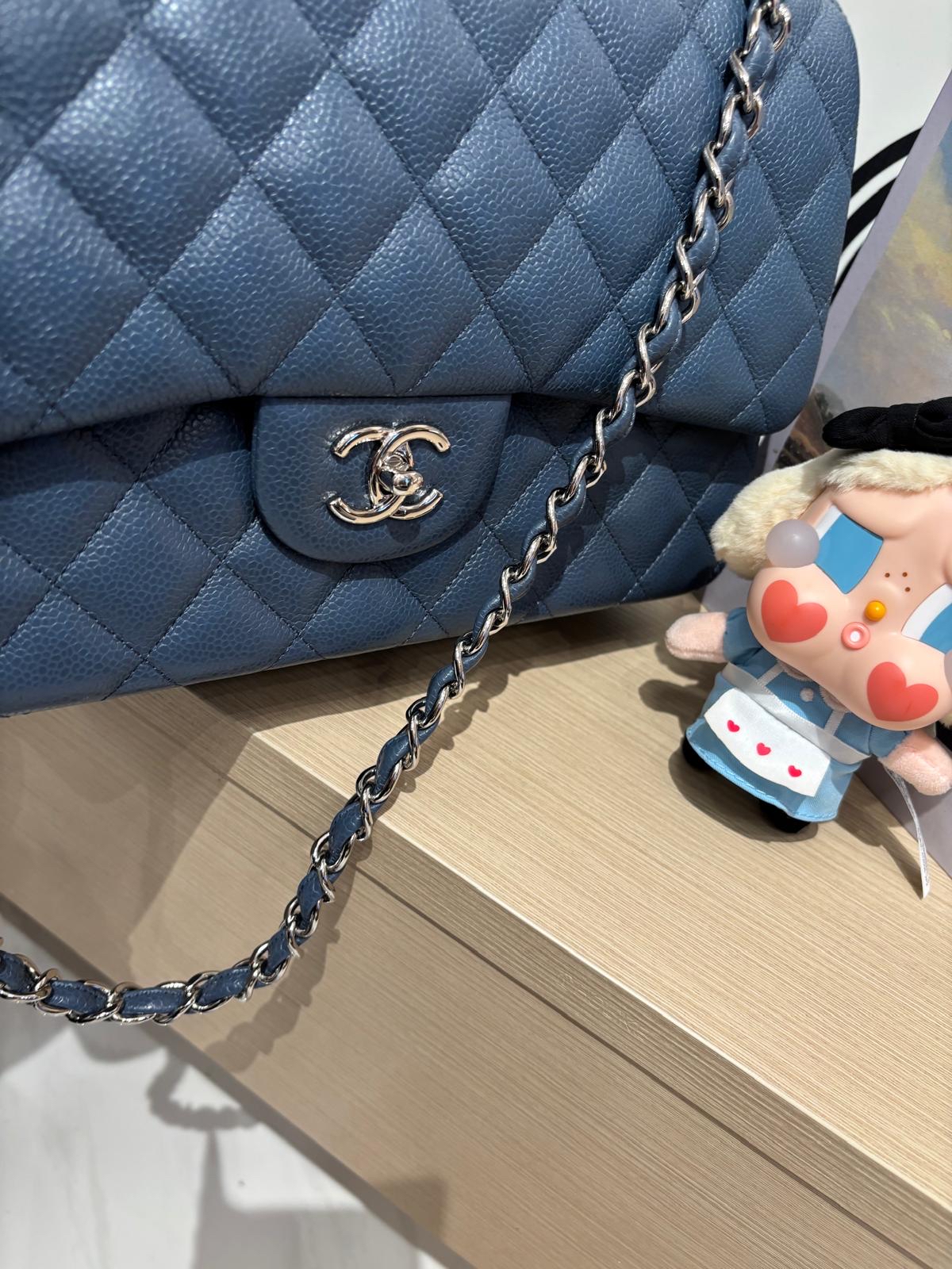 Chanel classic flap 30cm jumbo A58600荔枝牛皮銀扣,100%Authentic ,98%new ✅CARD✅塵袋✅box
