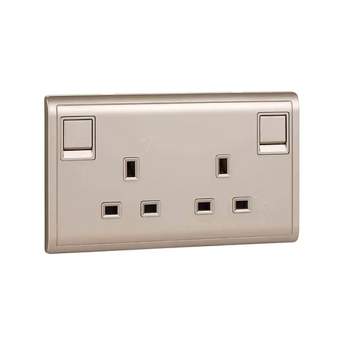 施耐德 Pieno 沉醉金 13A孖蘇有掣 插座