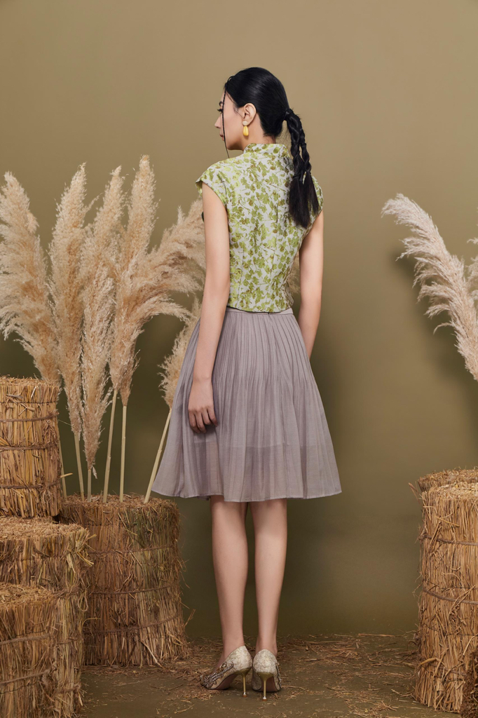 CS1442 Elegant Flow Pleated Skirt