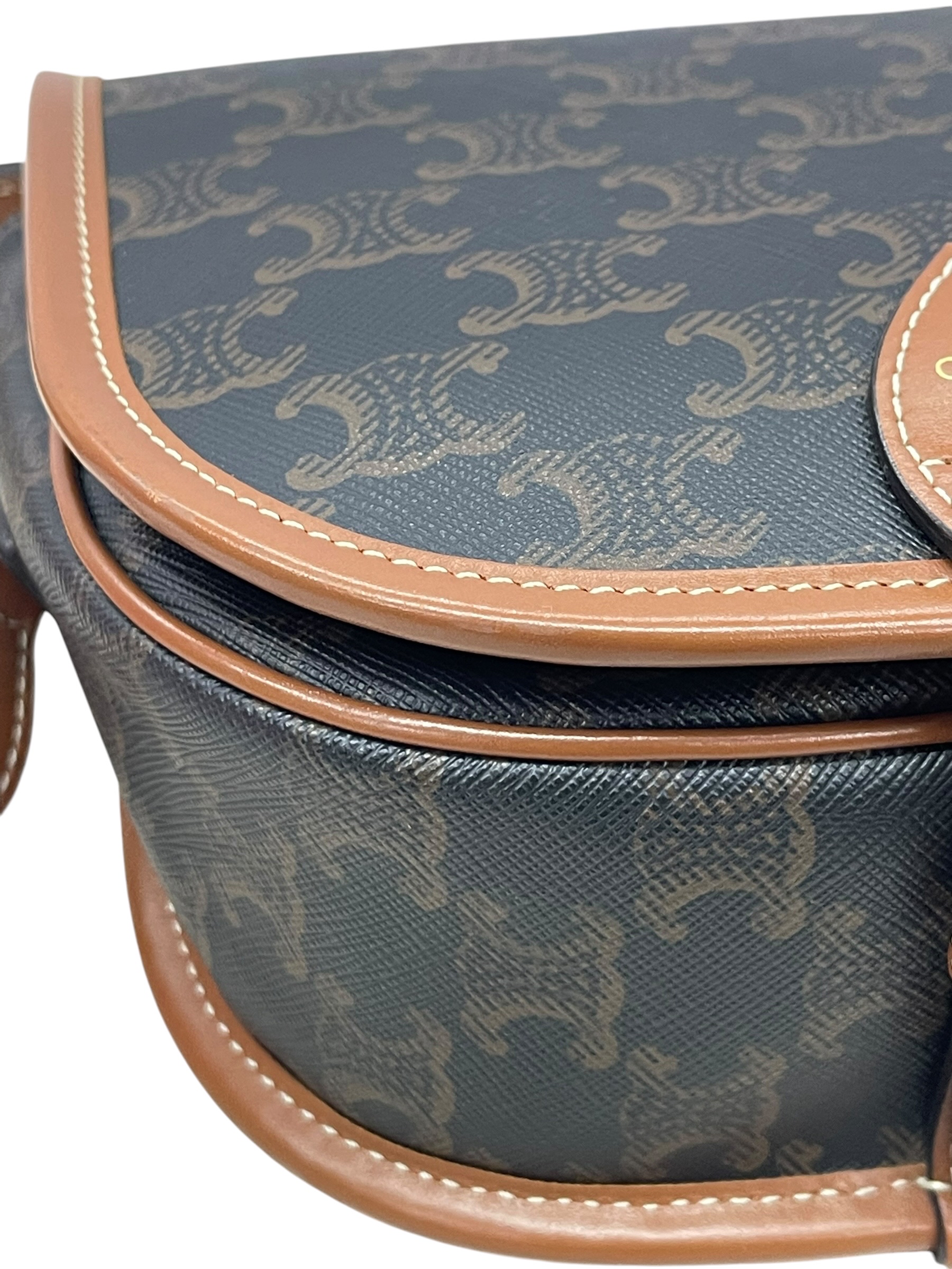 Pre-Owned CELINE Triomphe Folco / Product Code: 072601