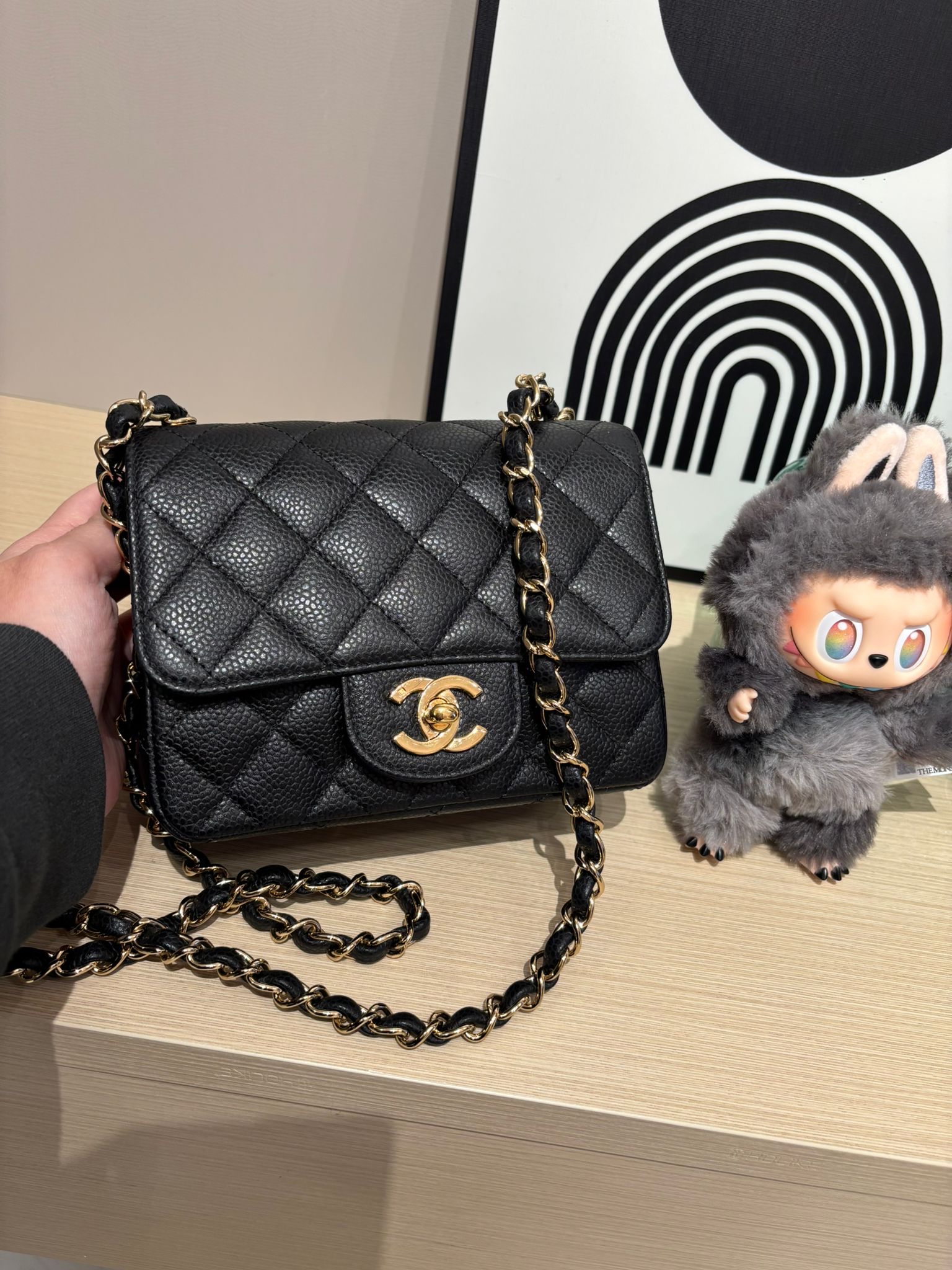 Chanel Mini Flap Bag 黑色荔枝牛皮金扣 100%Authentic, 98%New ✅12Card✅Dust bag✅Box