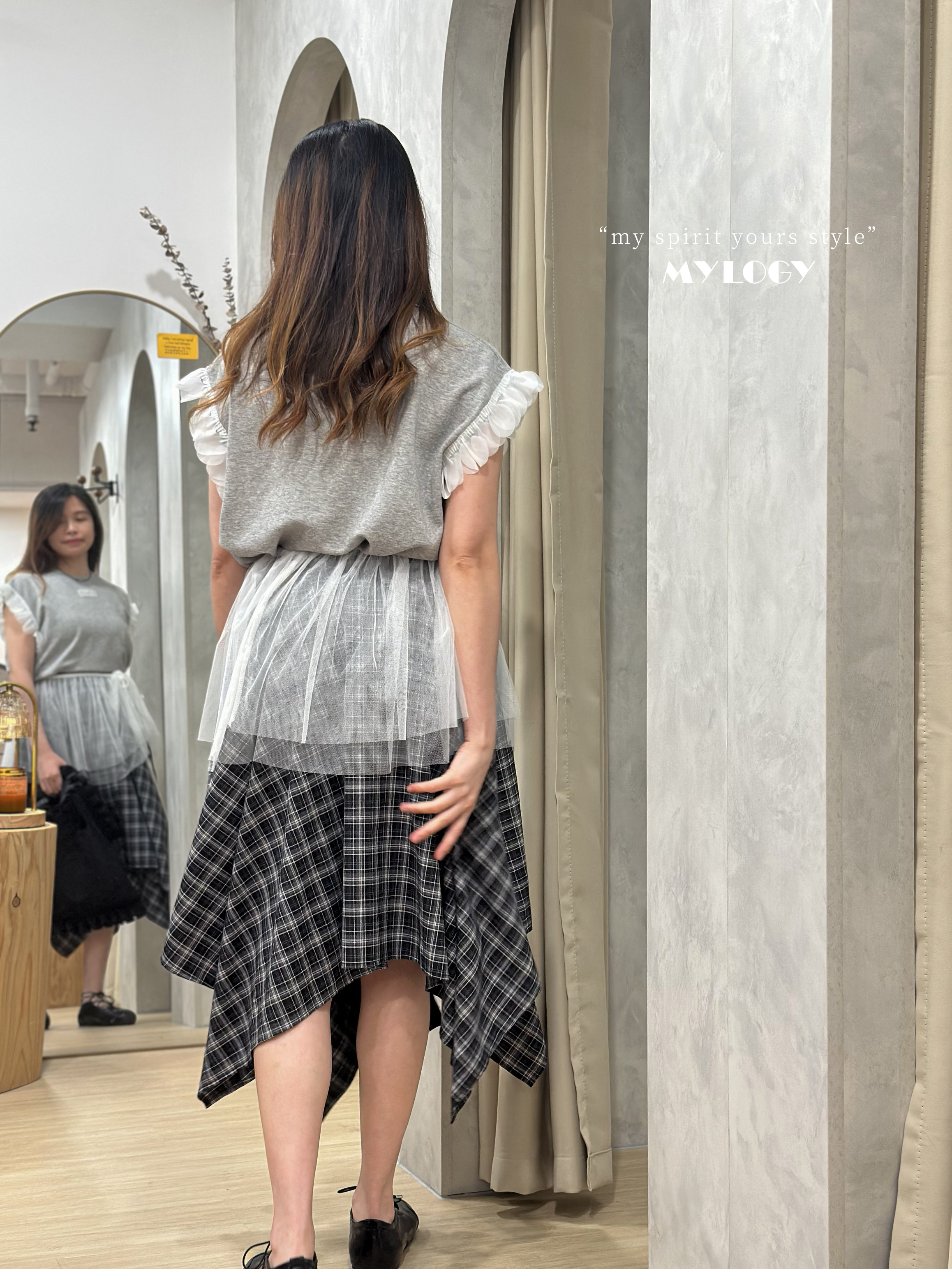 波波羽翼～棉質繡字TEE MIE0002 - 灰色 Grey