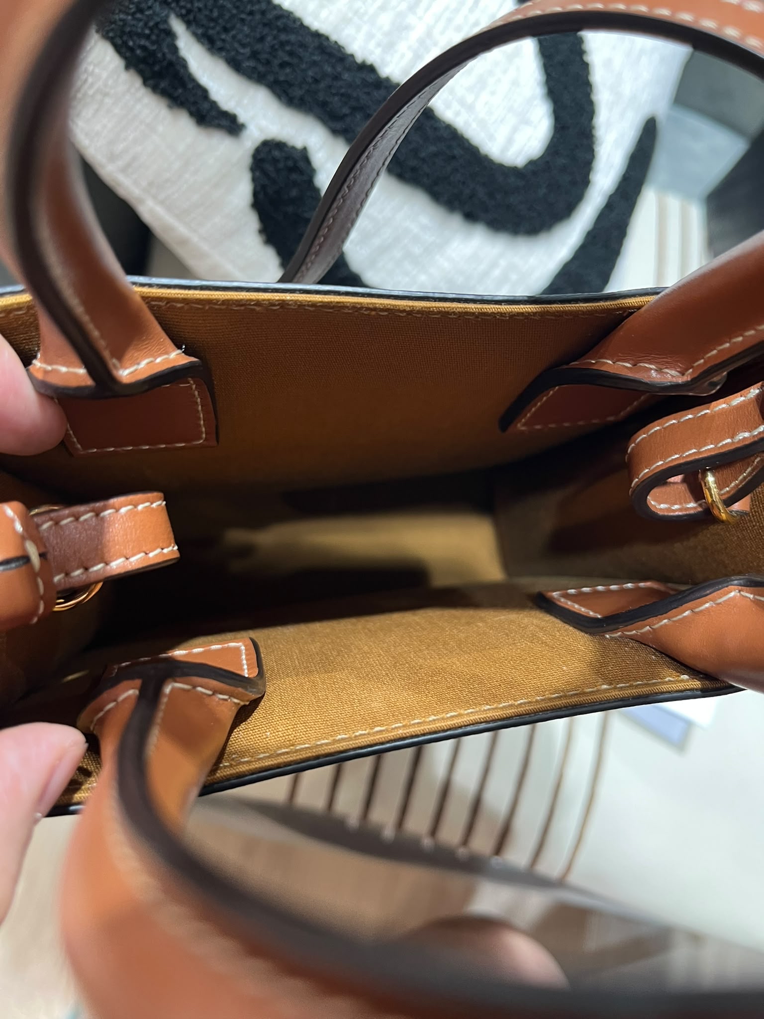 未使用品 Celine mini vertical cabas tote bag   100%Authentic,unused 未使用品 ✅dust bag 