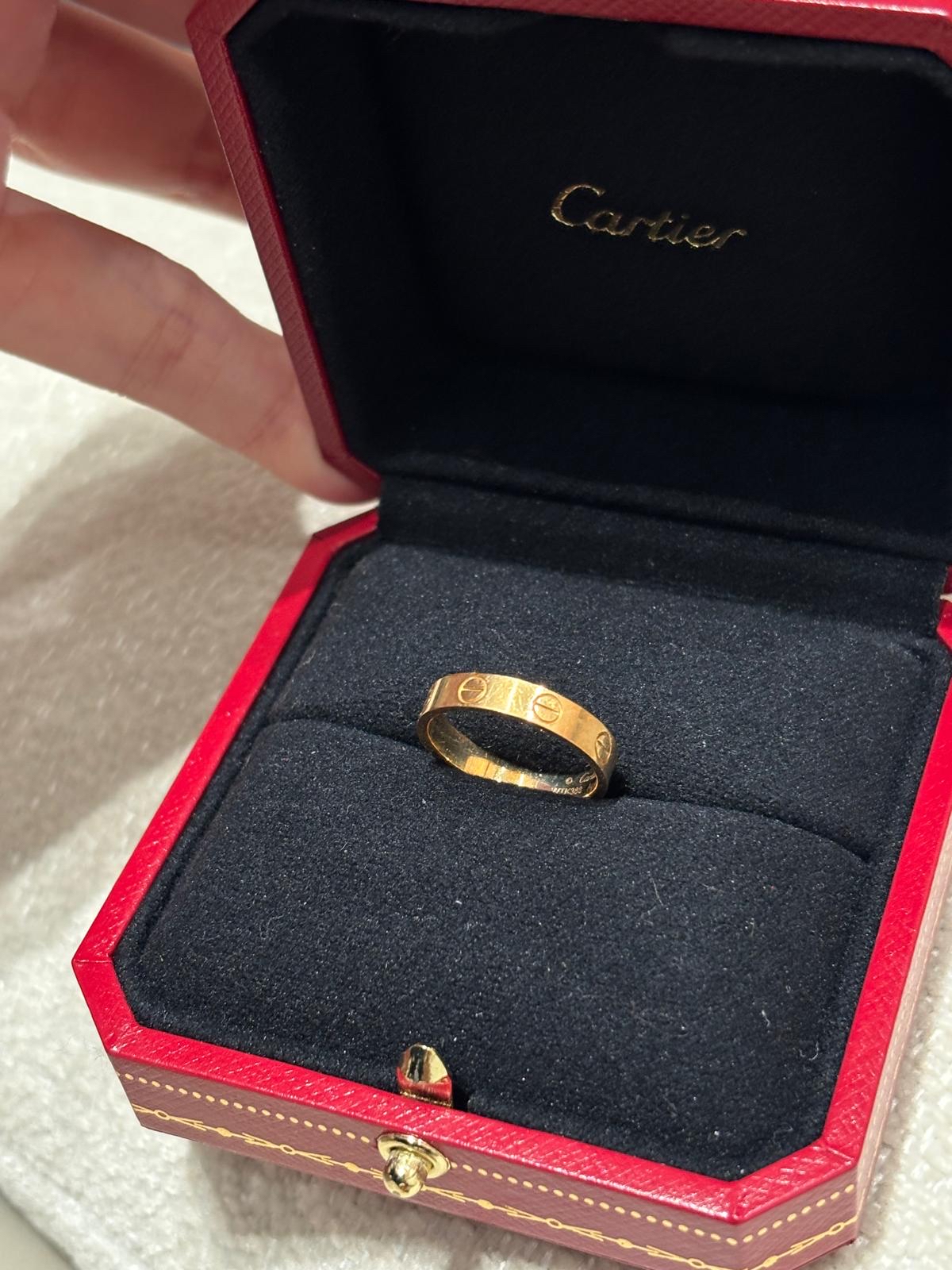 Cartier love ring 18k 玫瑰金戒指 size:51 100%Authentic ,92%new ✅ 2024年證書✅box