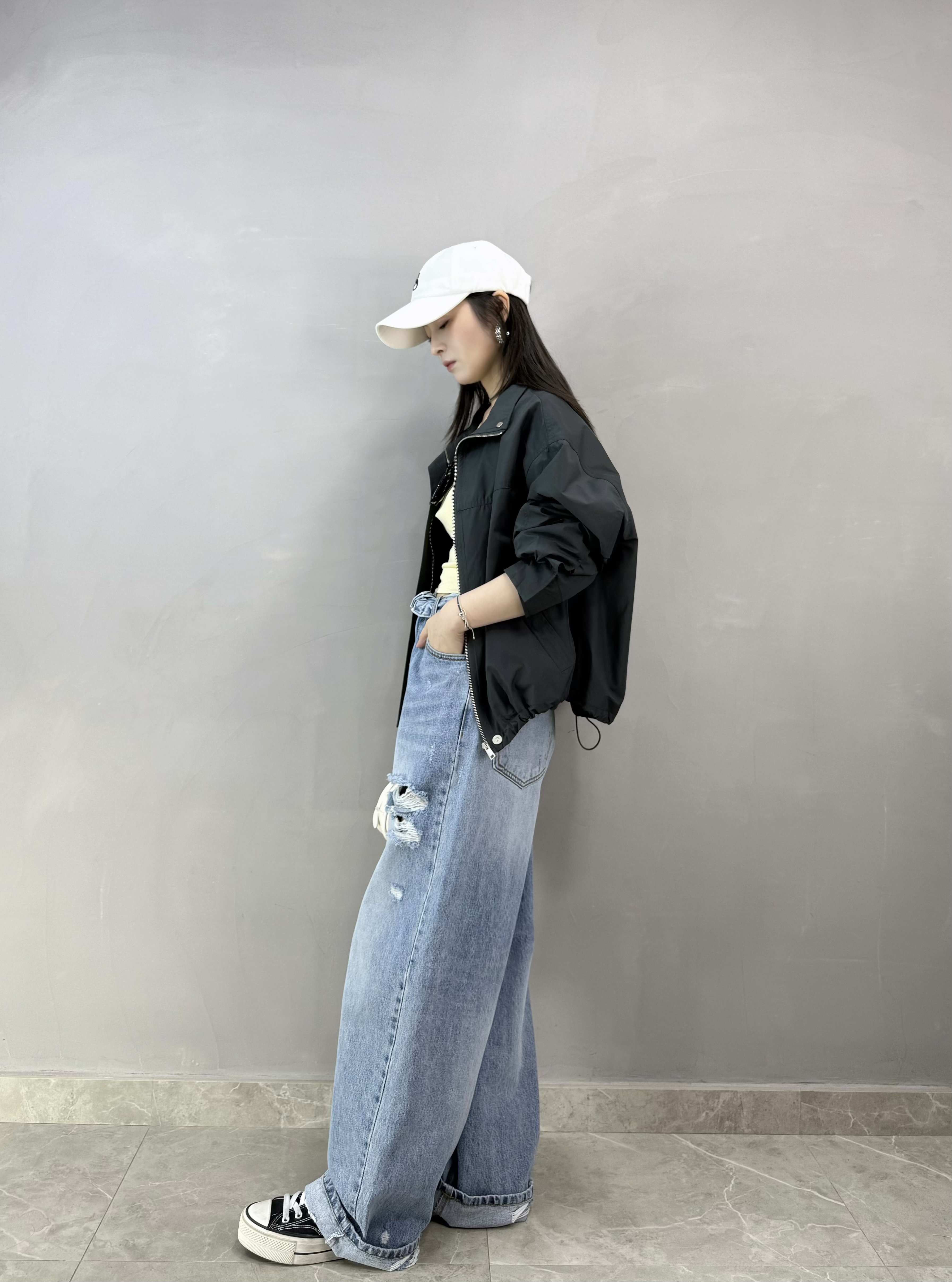 H84 反腰爛牛仔褲