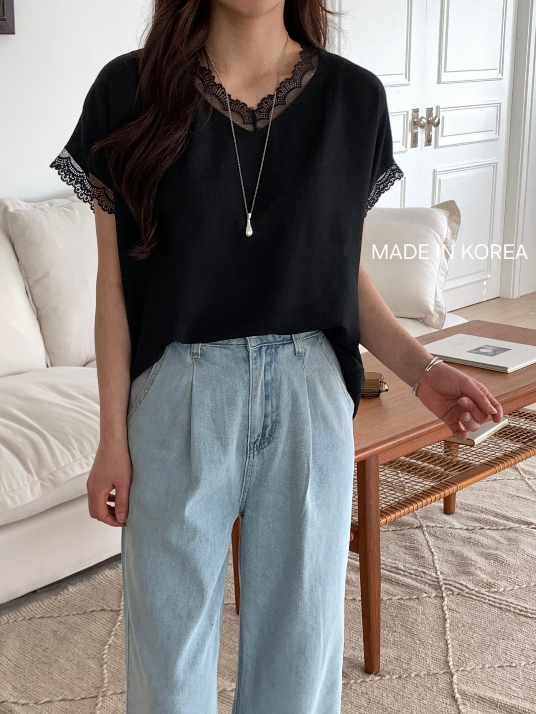 G6365 韓國🇰🇷V領lace top
