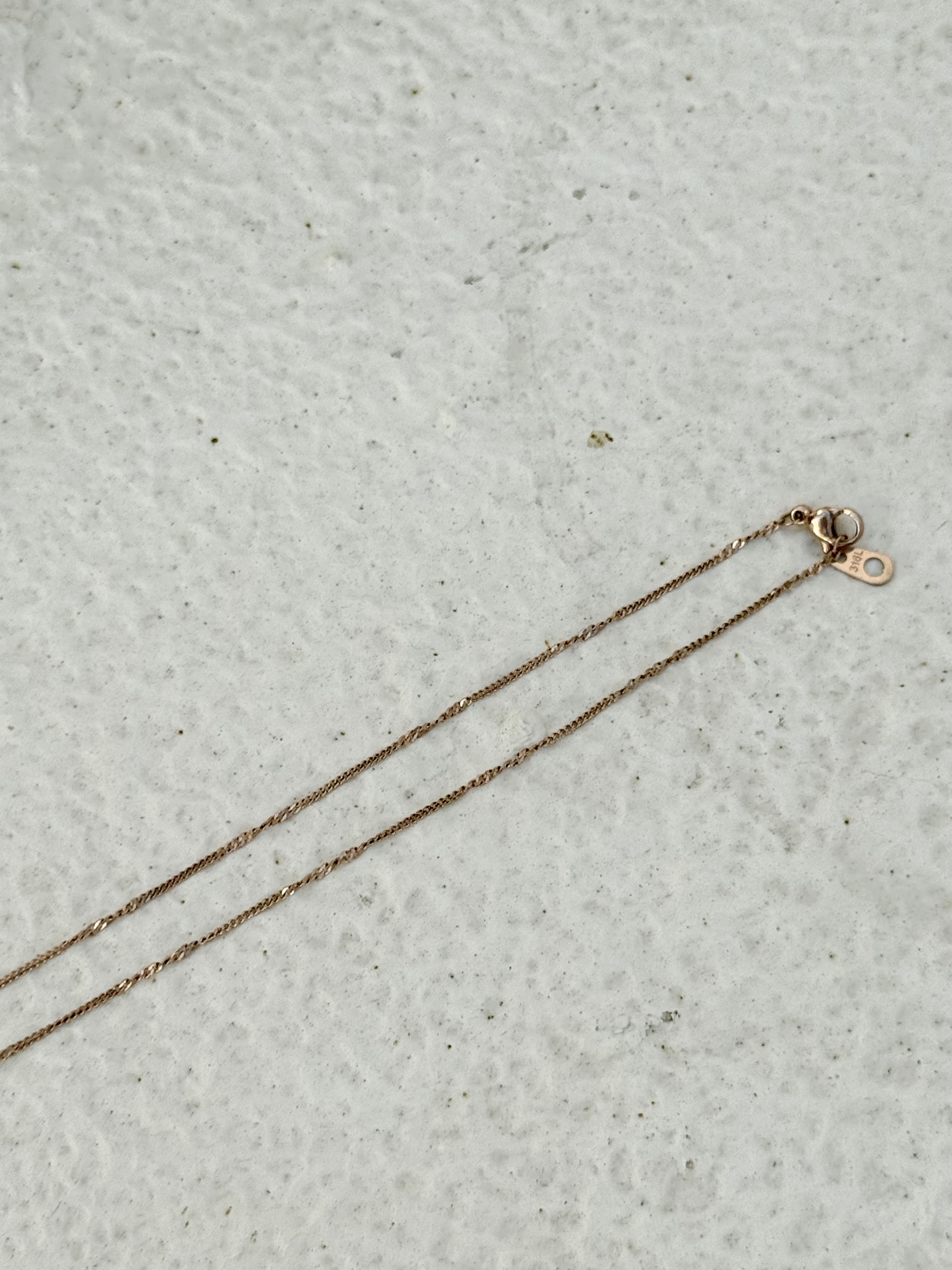 Rose twist stainless necklace