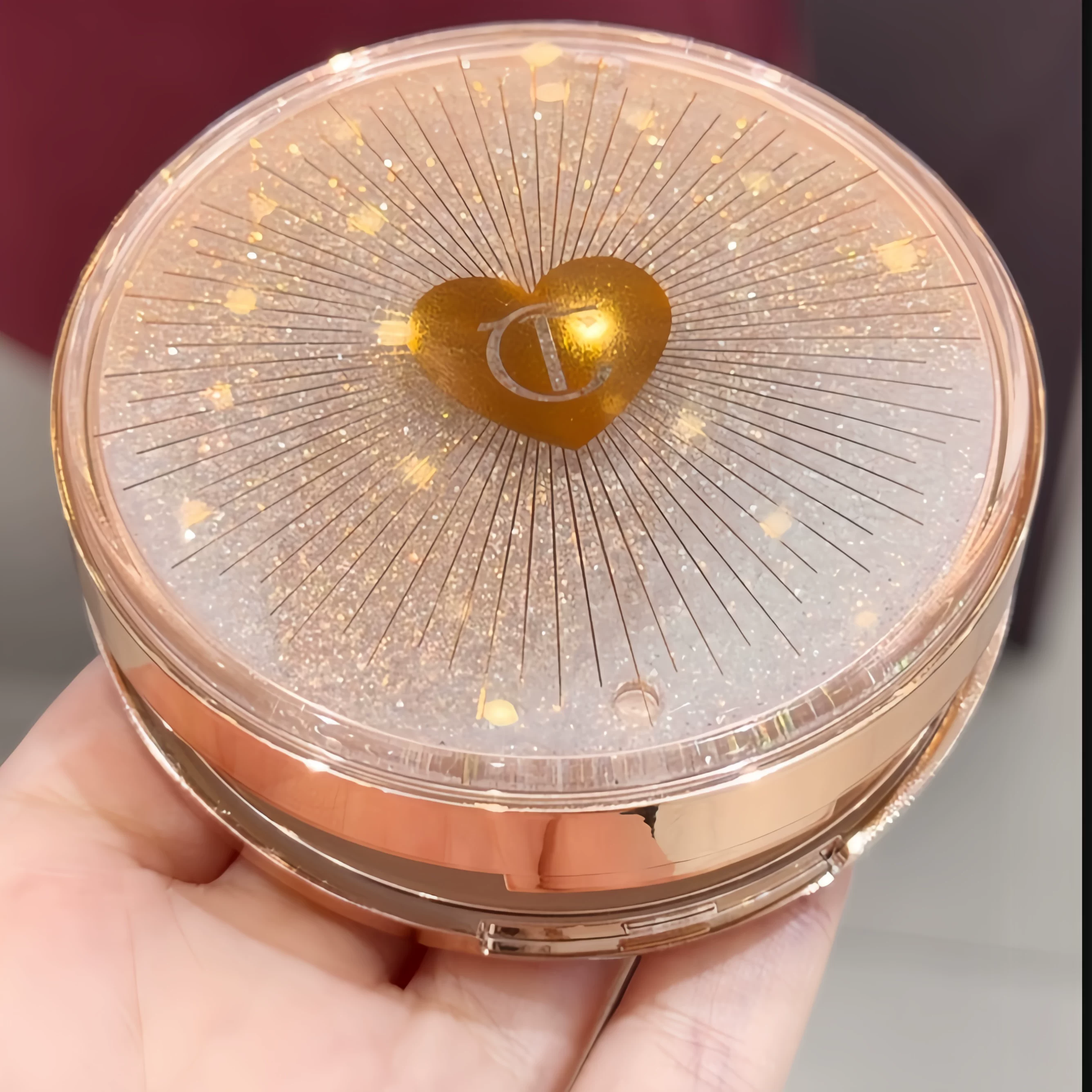 CT  Charlotte Tilbury 流沙限定粉餅 01 02