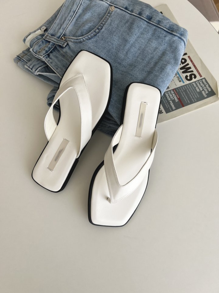 The Essential Sandals (3 colors)
