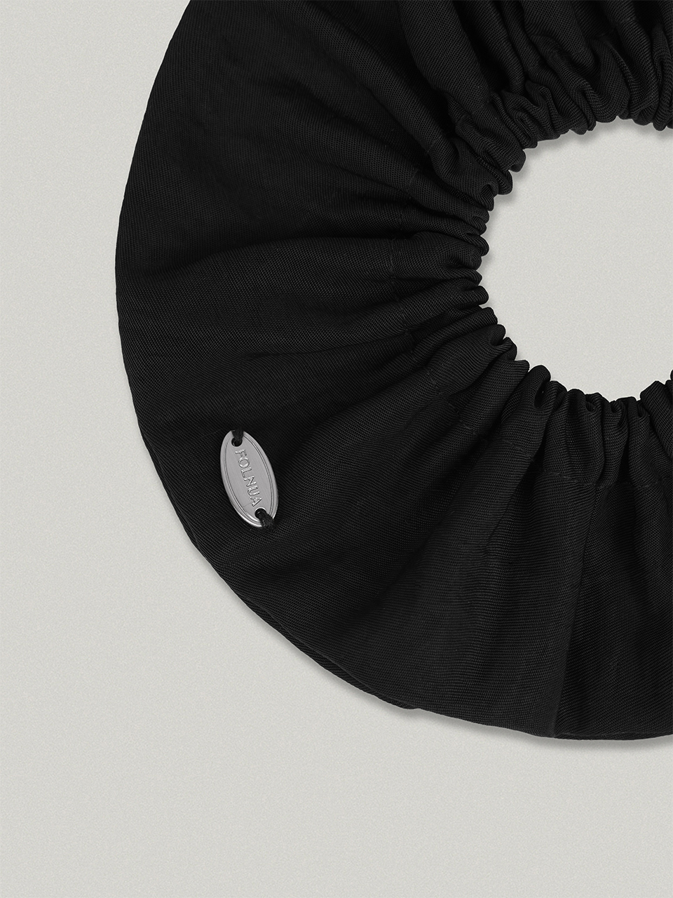 HALO HAIR SCRUNCHIE (BLACK)