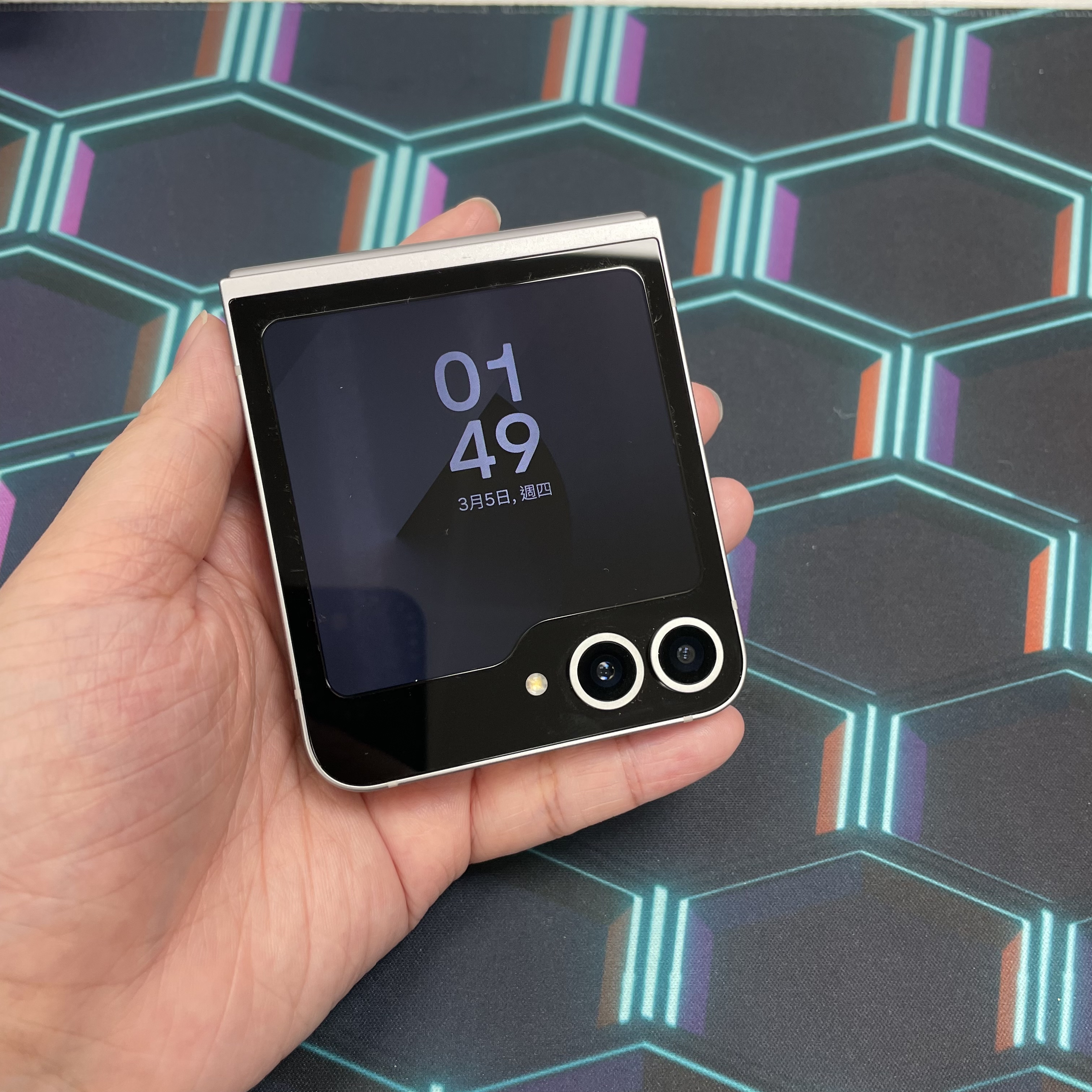 *6031 Galaxy Z Flip 6 美版 全新質素 12+512GB 銀色 sliver