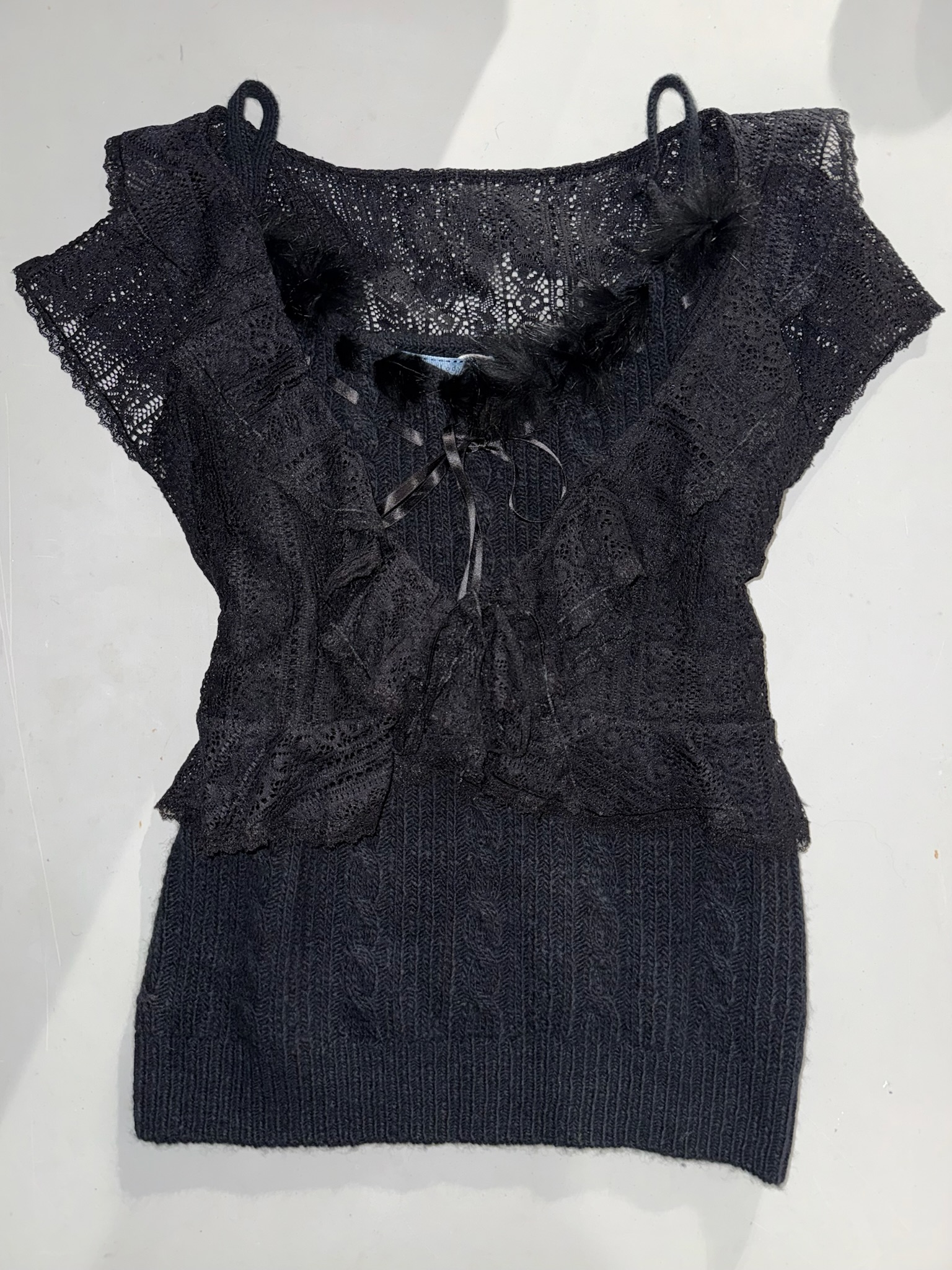 Black Sheer Lace Statement Bow Cable-Knit Set | Free Bow