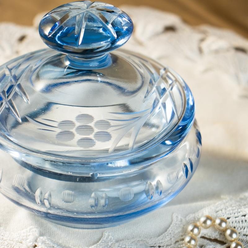 Vintage Mid-Century German Etched Pattern Glass Dressing Table Set - Tray , Powder Box & Perfume bottle (MW018)