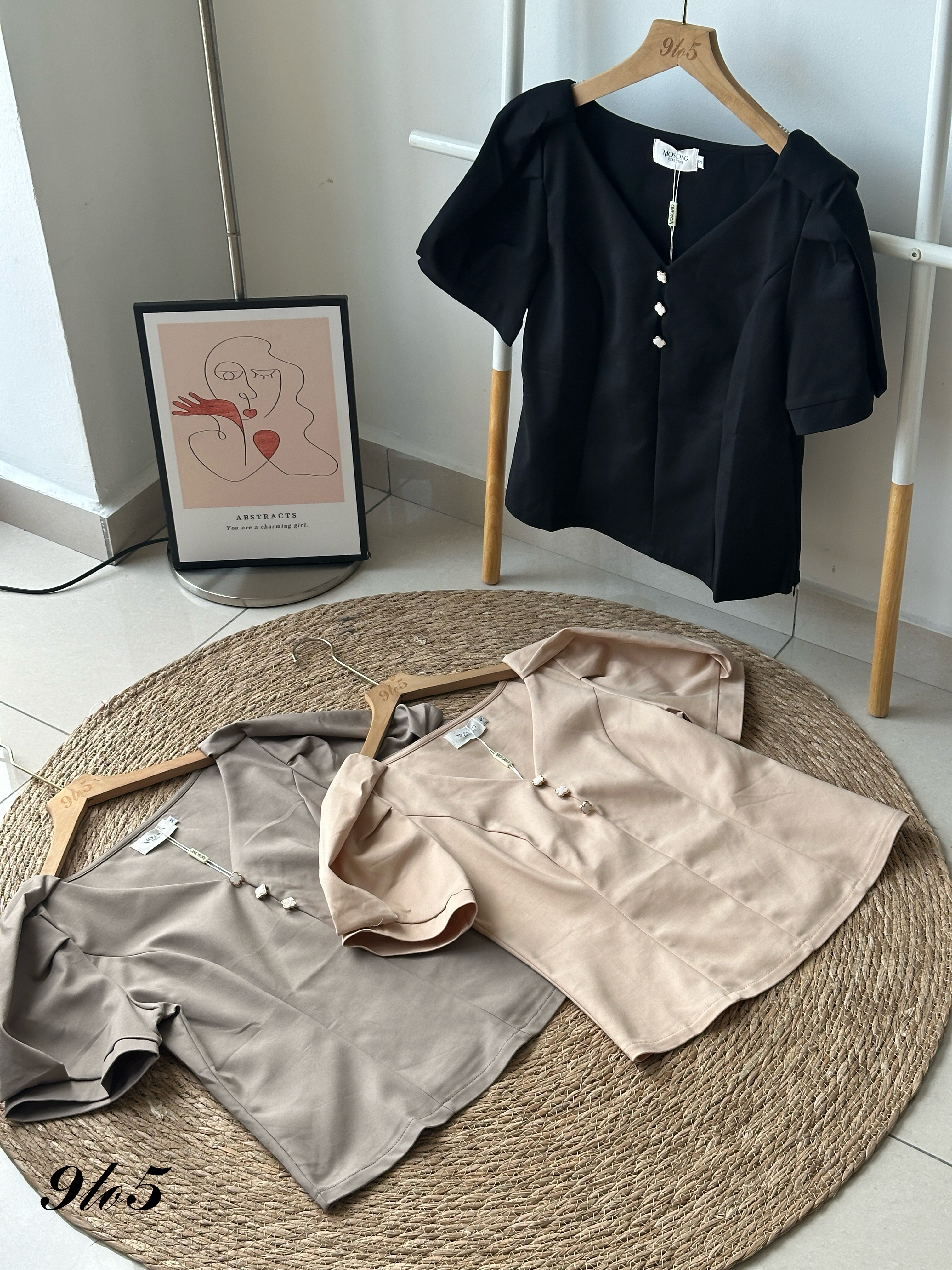 T4117 Puff Sleeve V Neck Top - 3 Colors 