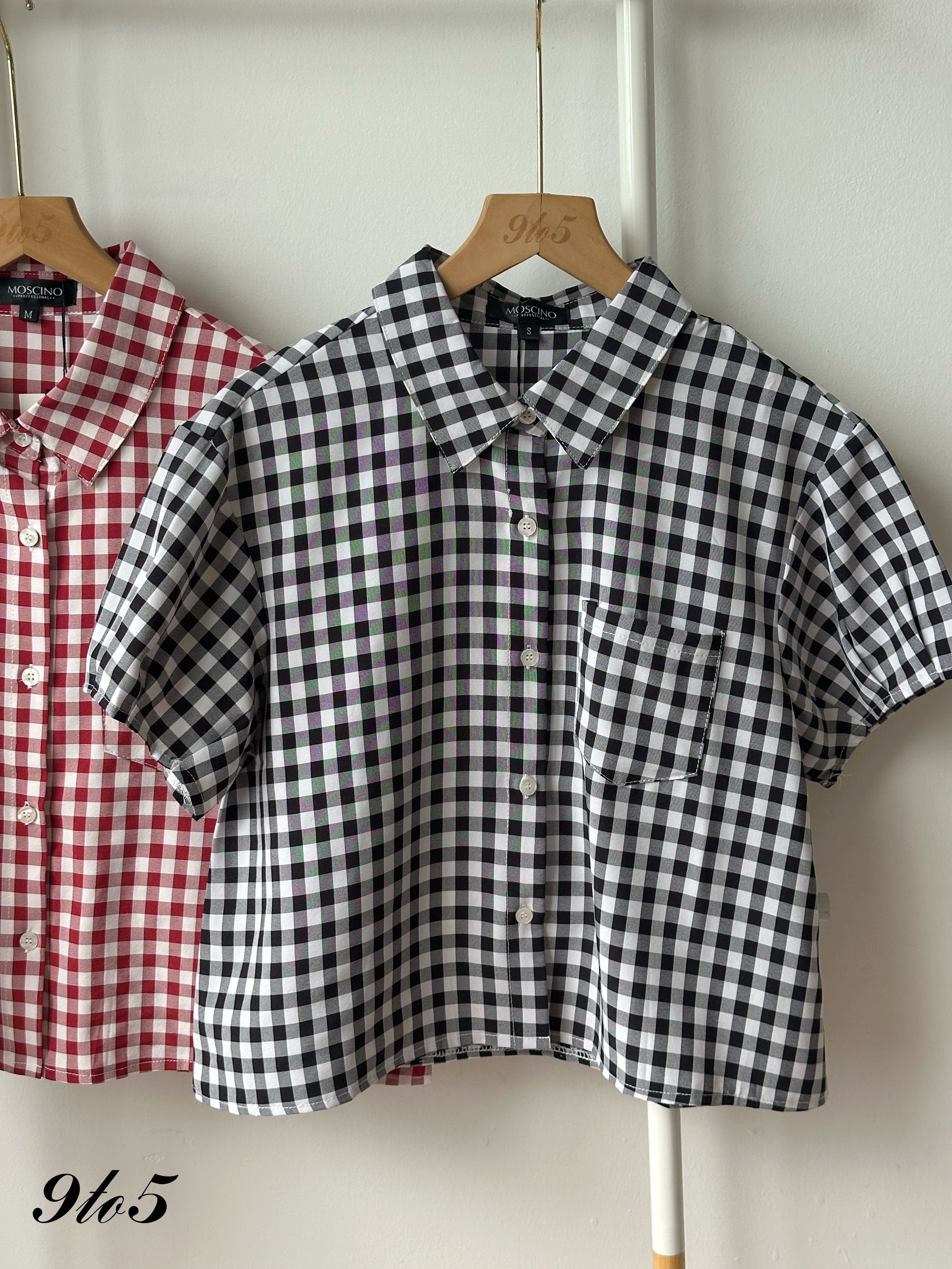T4408 Short Sleeve Checkered Shirt - Black & Red