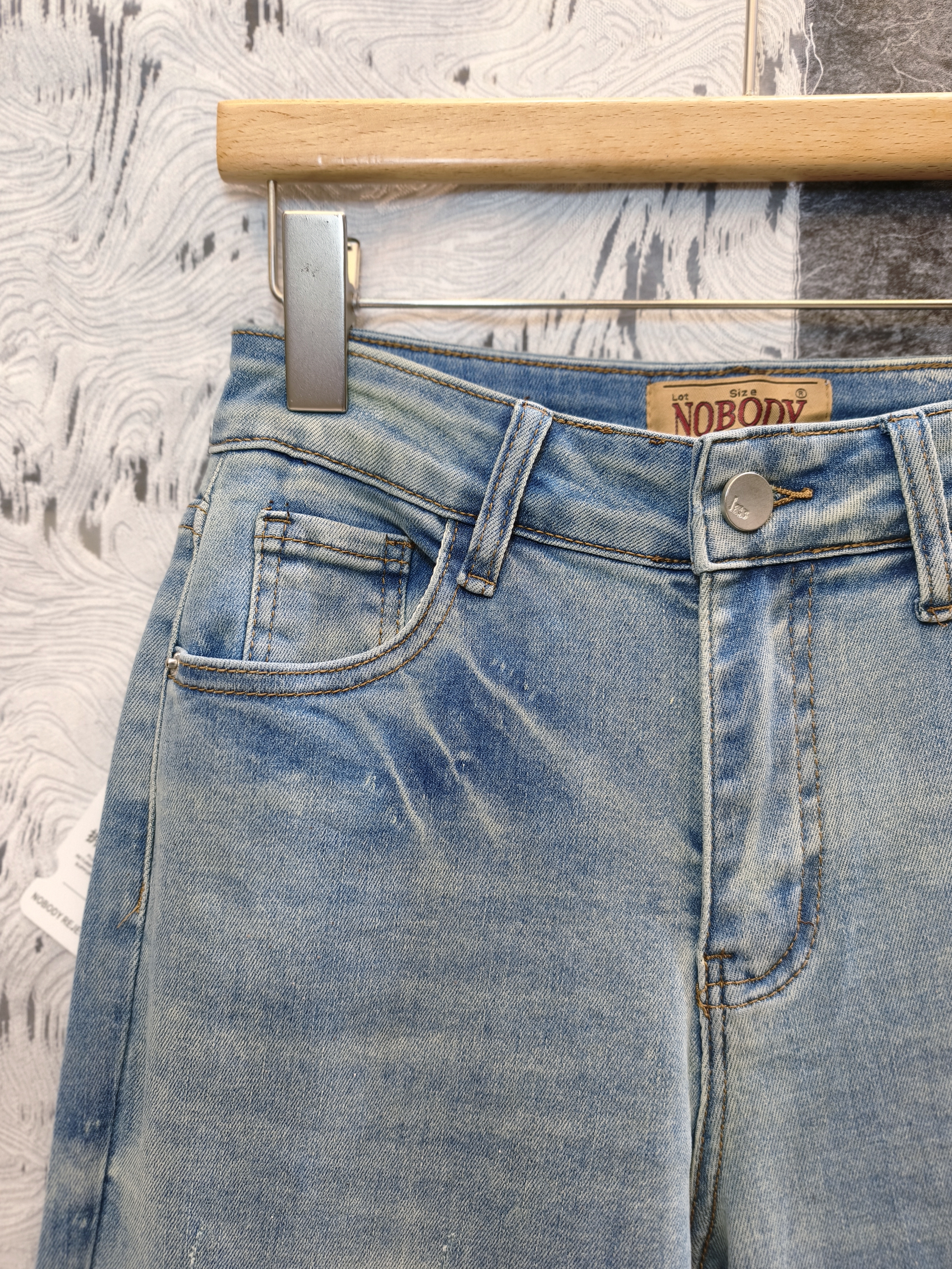 銀閃洗水喇叭牛仔褲