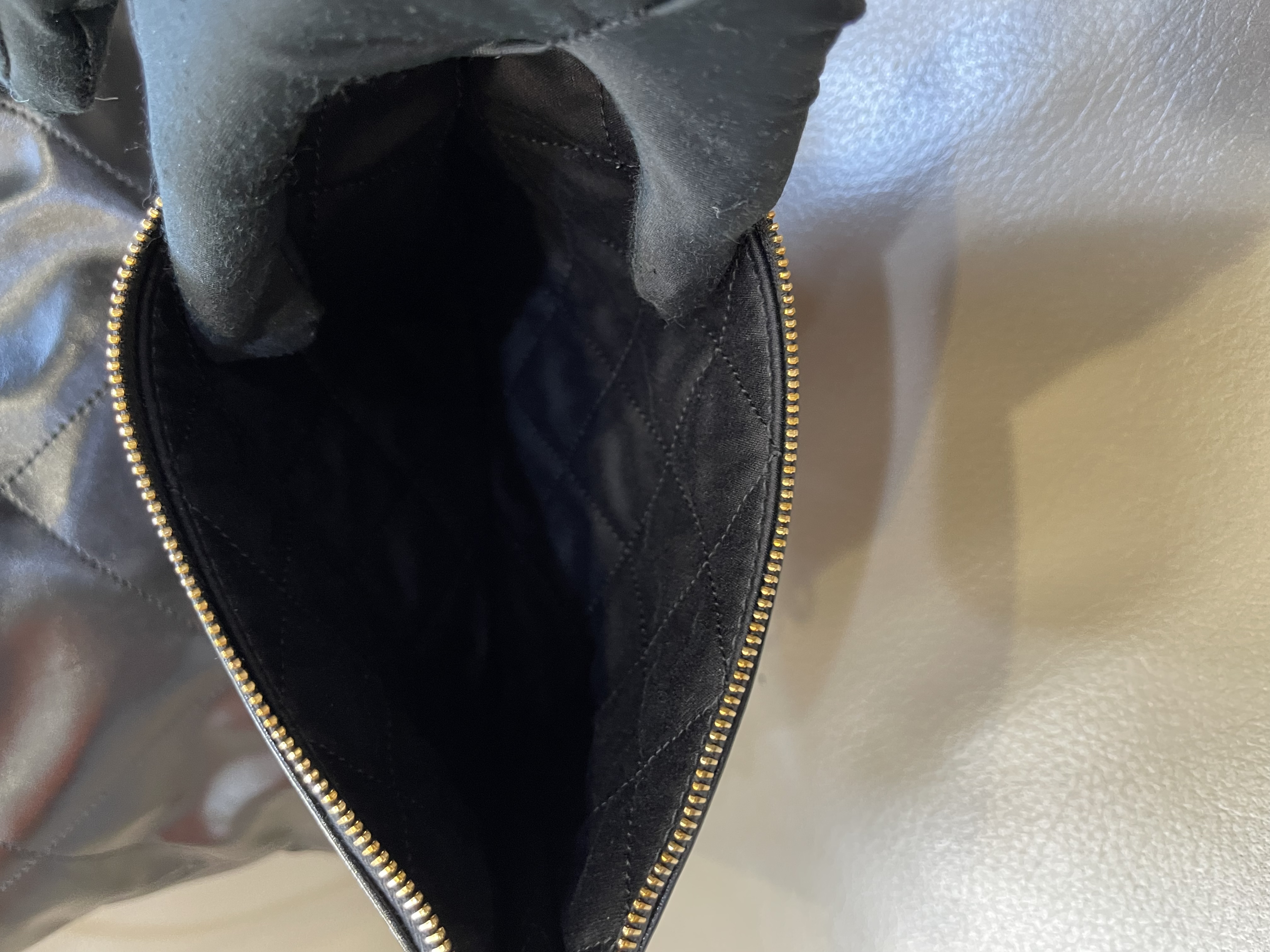 Pre-owned Chanel 22 bag / Product Code: 26031413