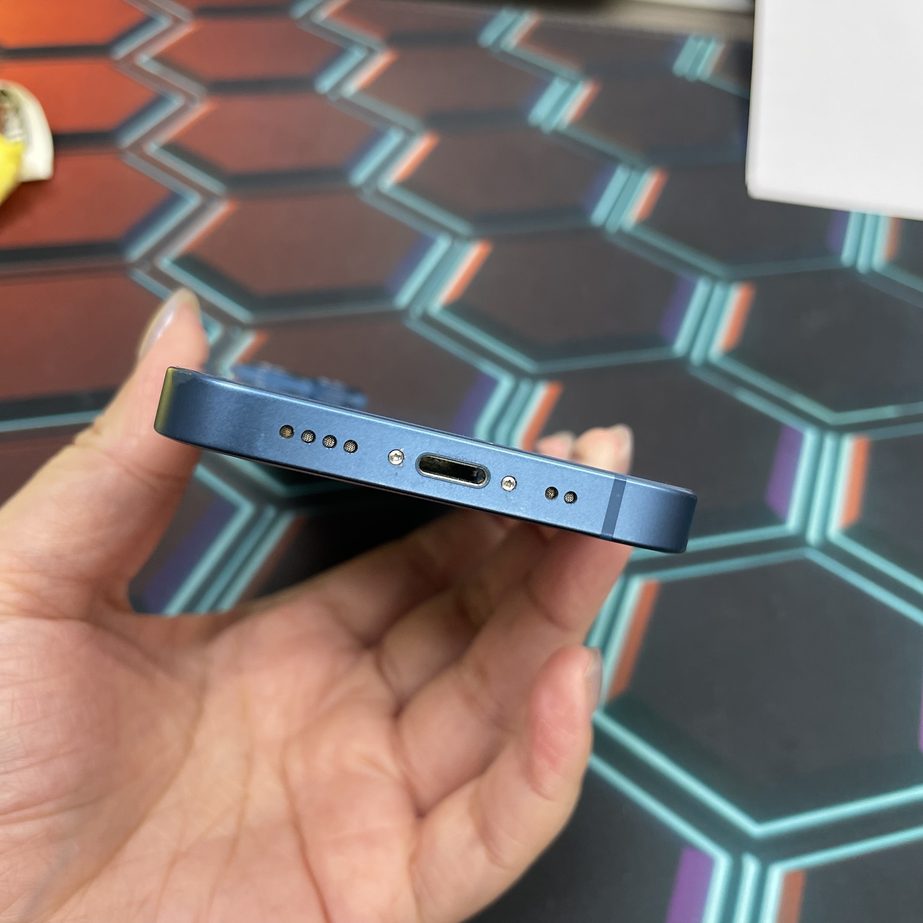 *6996 13 mini 靚機 128GB 電76 藍色 blue