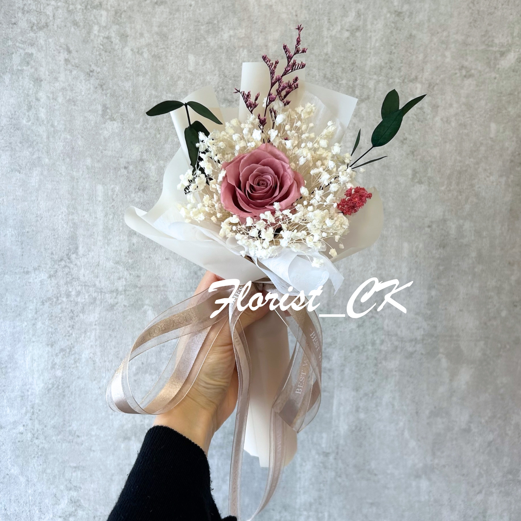 【2026 母親節 迷你花束】Classic Mini Red Tea｜永生玫瑰花束 (1 朵；預訂款)