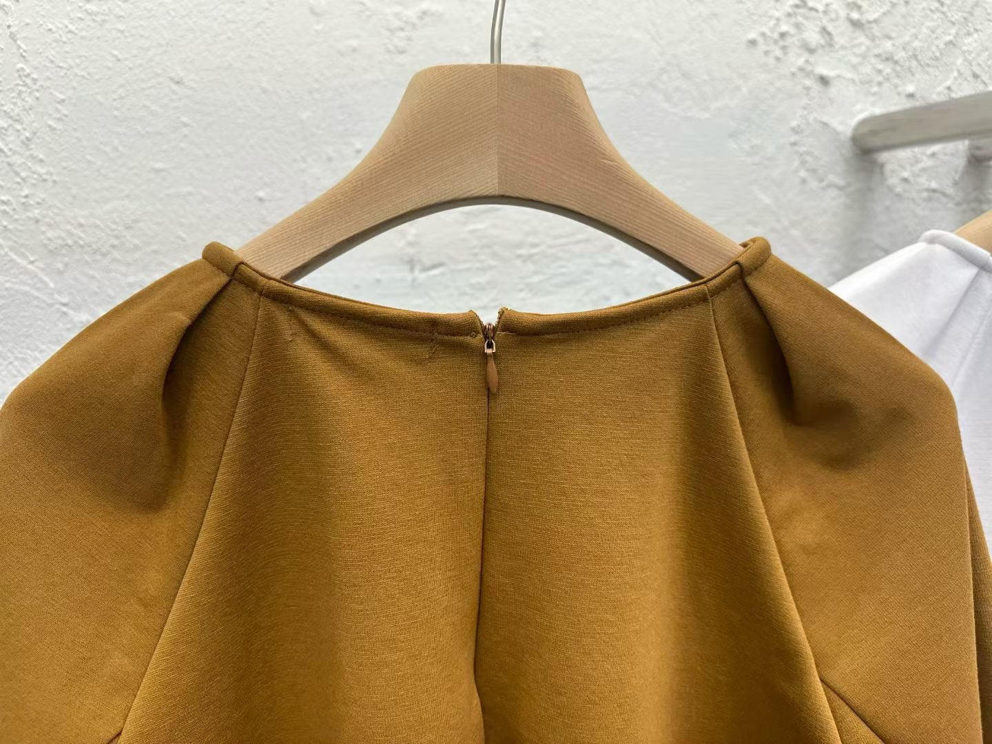 (2026FW) DAYLOG - TOP