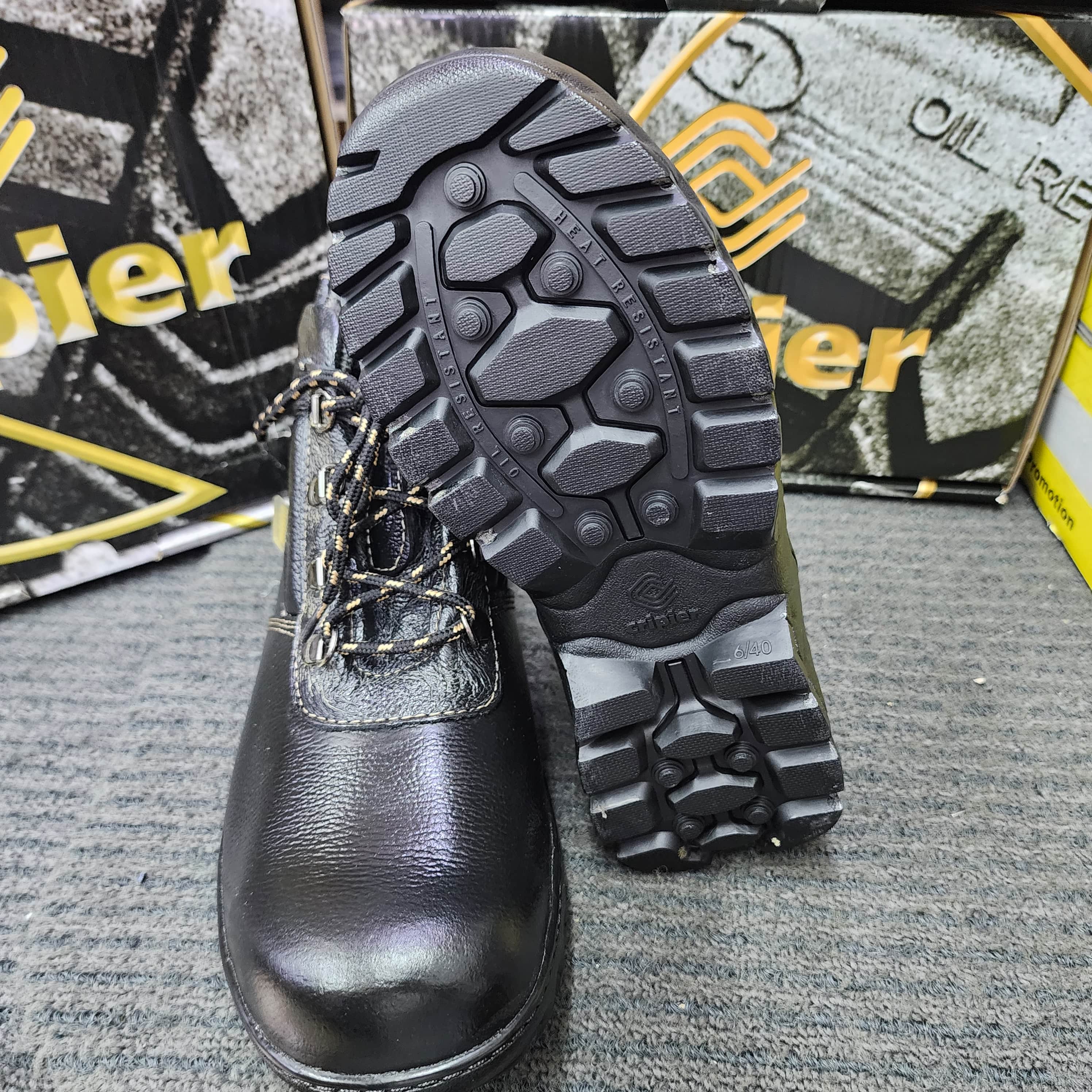Cripier 6033 mid cut Lace-up Safety Shoes Sirim Dosh Leather Rubber Outsole Kasut Keselamatan