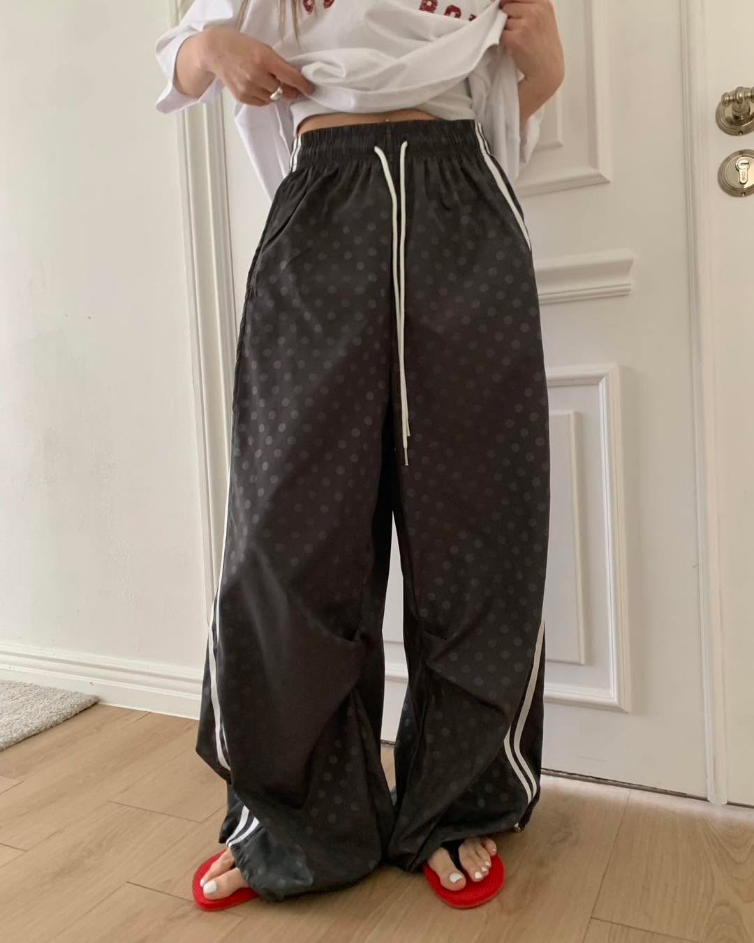 波點暗紋束腳運動褲