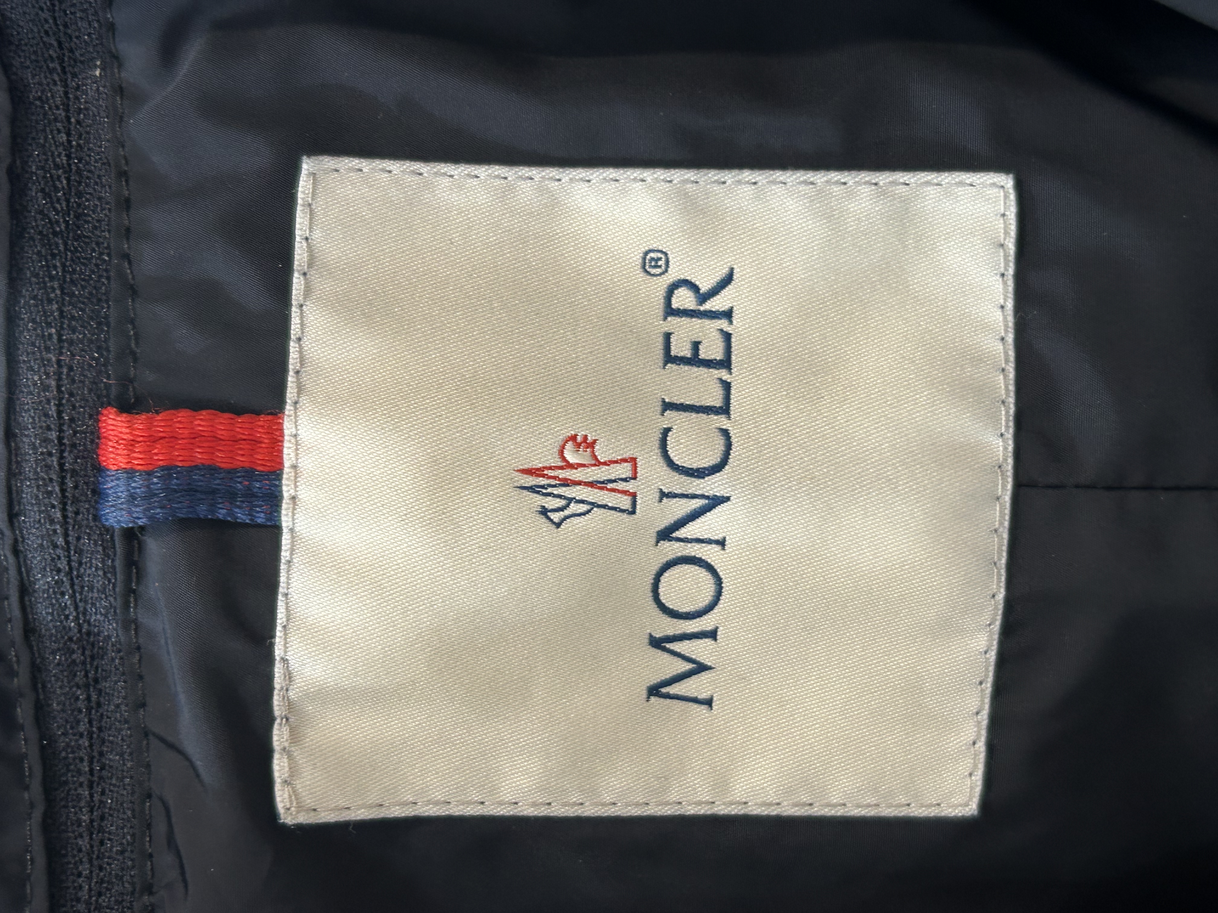 Moncler 風褸外套 size: 4 100%Authentic, 98%New
